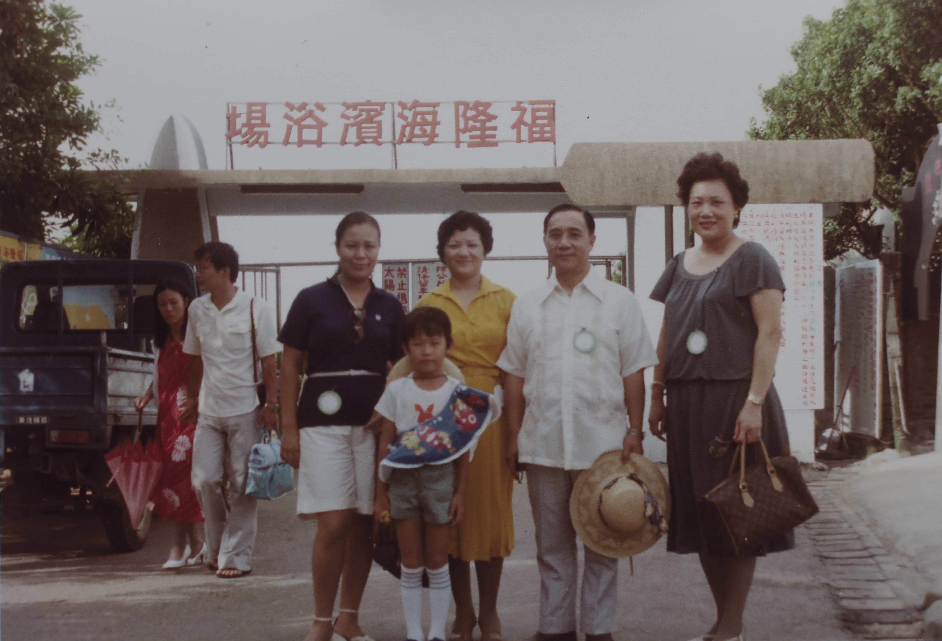 福隆海水浴場承載了許多北部人的青春回憶。