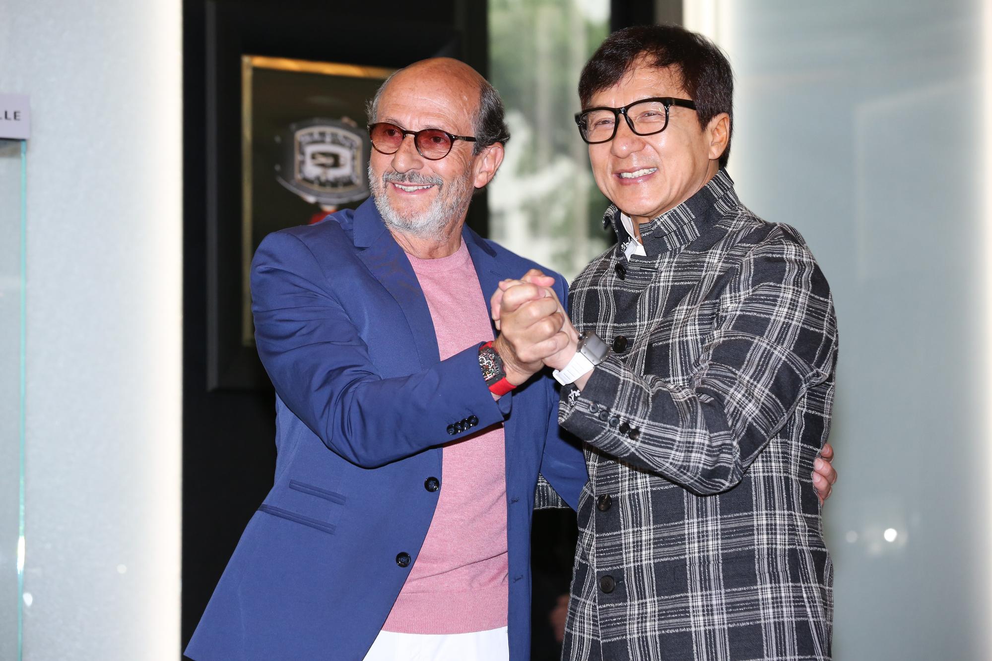 成龍（右）和Richard Mille來台出席旗艦店開幕記者會。
