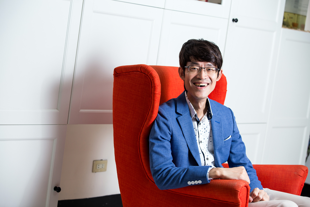 沒有富爸爸，也沒有富媽媽，蔡志雄靠自己翻轉人生。