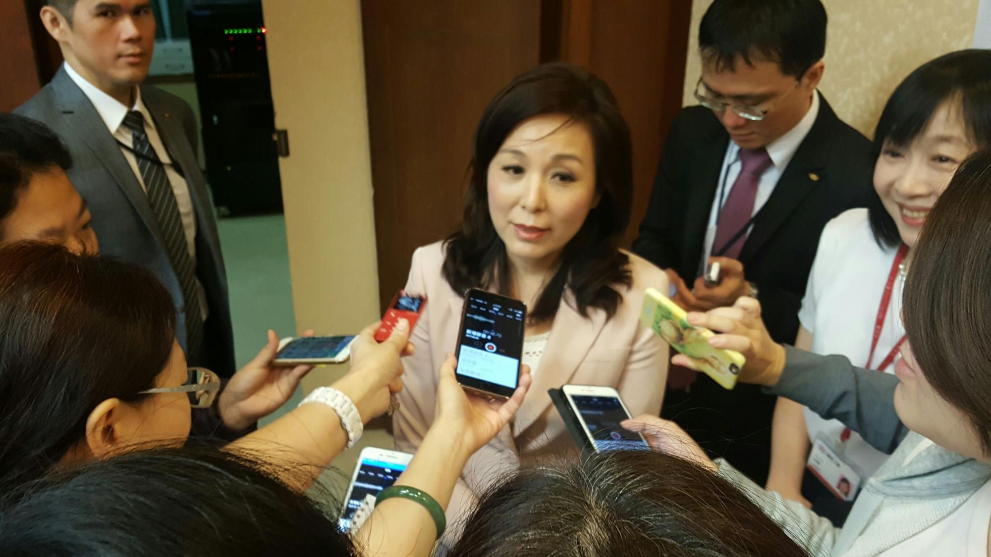 李紀珠當上新光金副董事長，並兼任發言人。