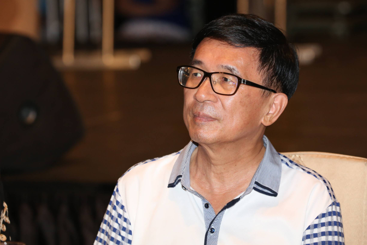 前總統陳水扁保外就醫中，中監發函請他遵守相關規定，遭綠委批是形同將扁軟禁。