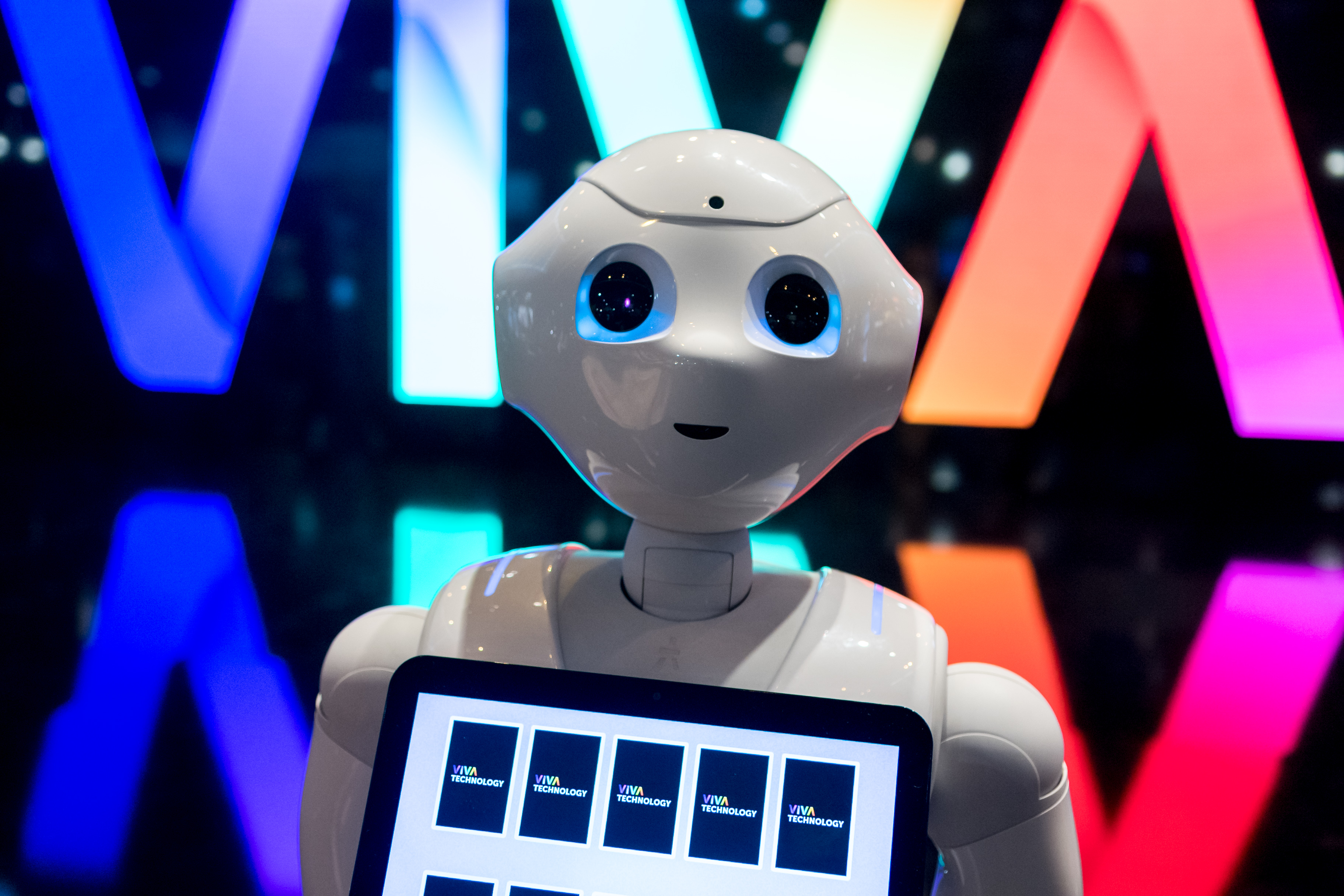 2017年6月15日，法國巴黎Viva科技展現場展示的機器人。（東方IC）