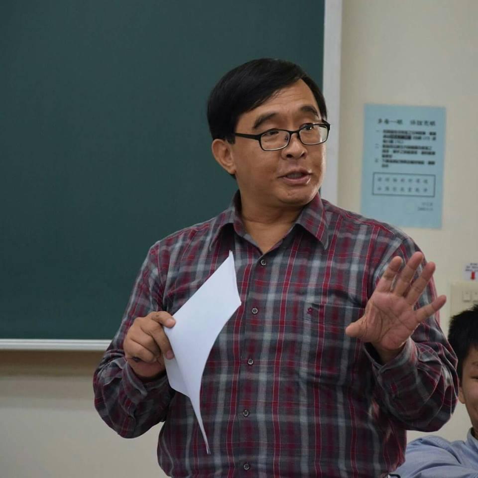 律師鄭懿瀛指出，院長的女兒申請教職，必須父親依法迴避，違法最高可罰5百萬。