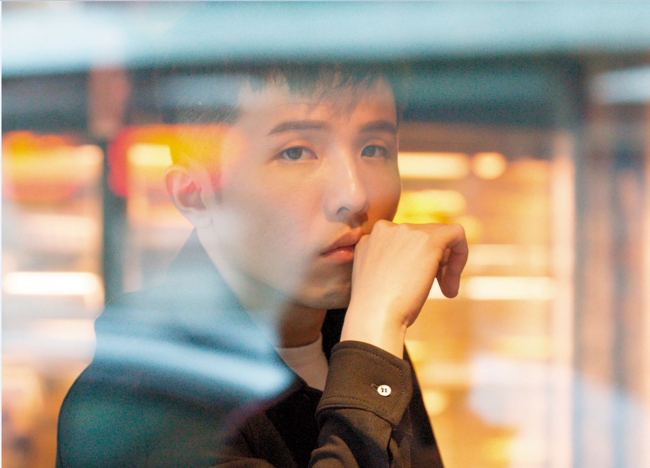 小宇充滿著音樂人性格，看起來酷酷的，但個性很溫暖。