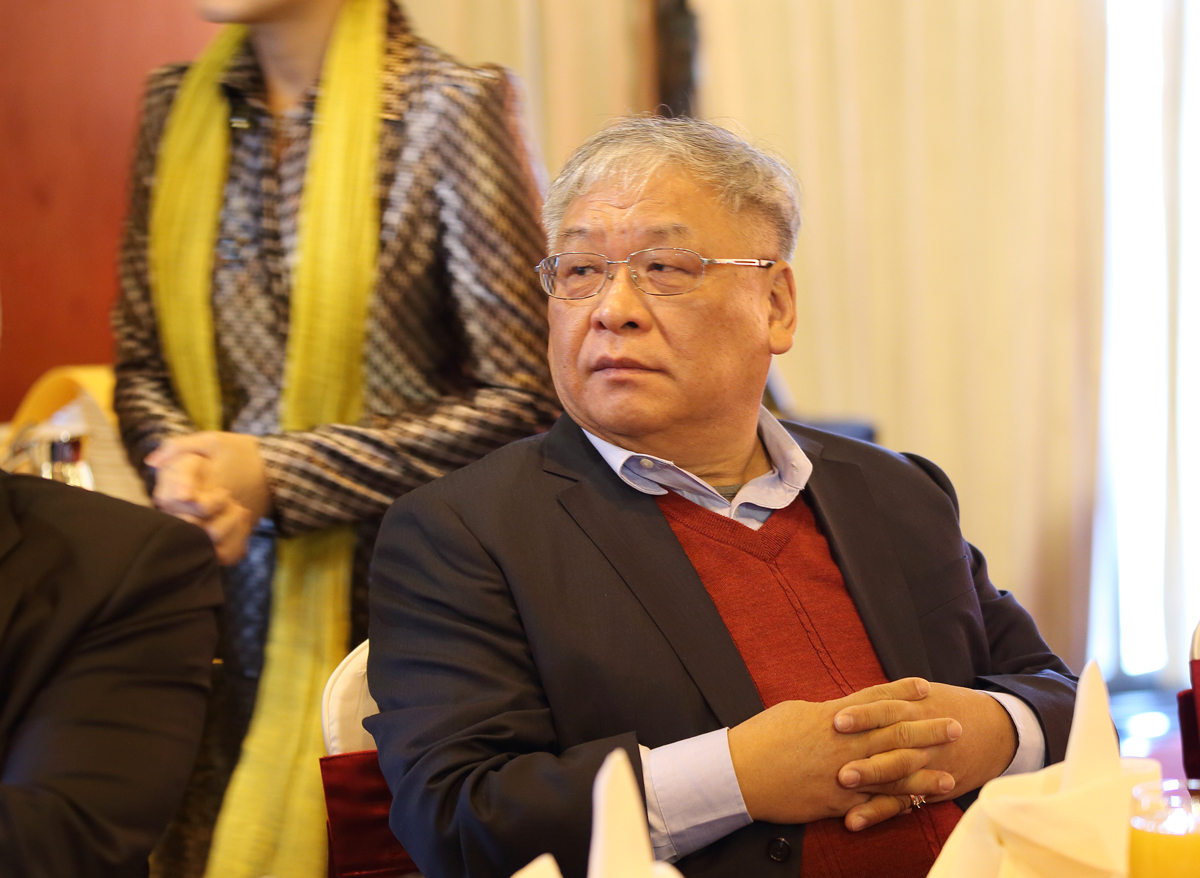 年代董事長練台生，是有線電視頻道代理的一方之霸。