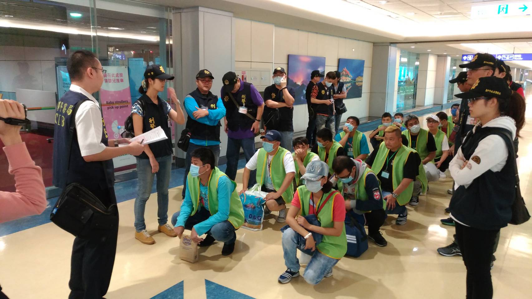 詐騙嫌犯返台後，隨即遭移送台中地檢署偵訊。