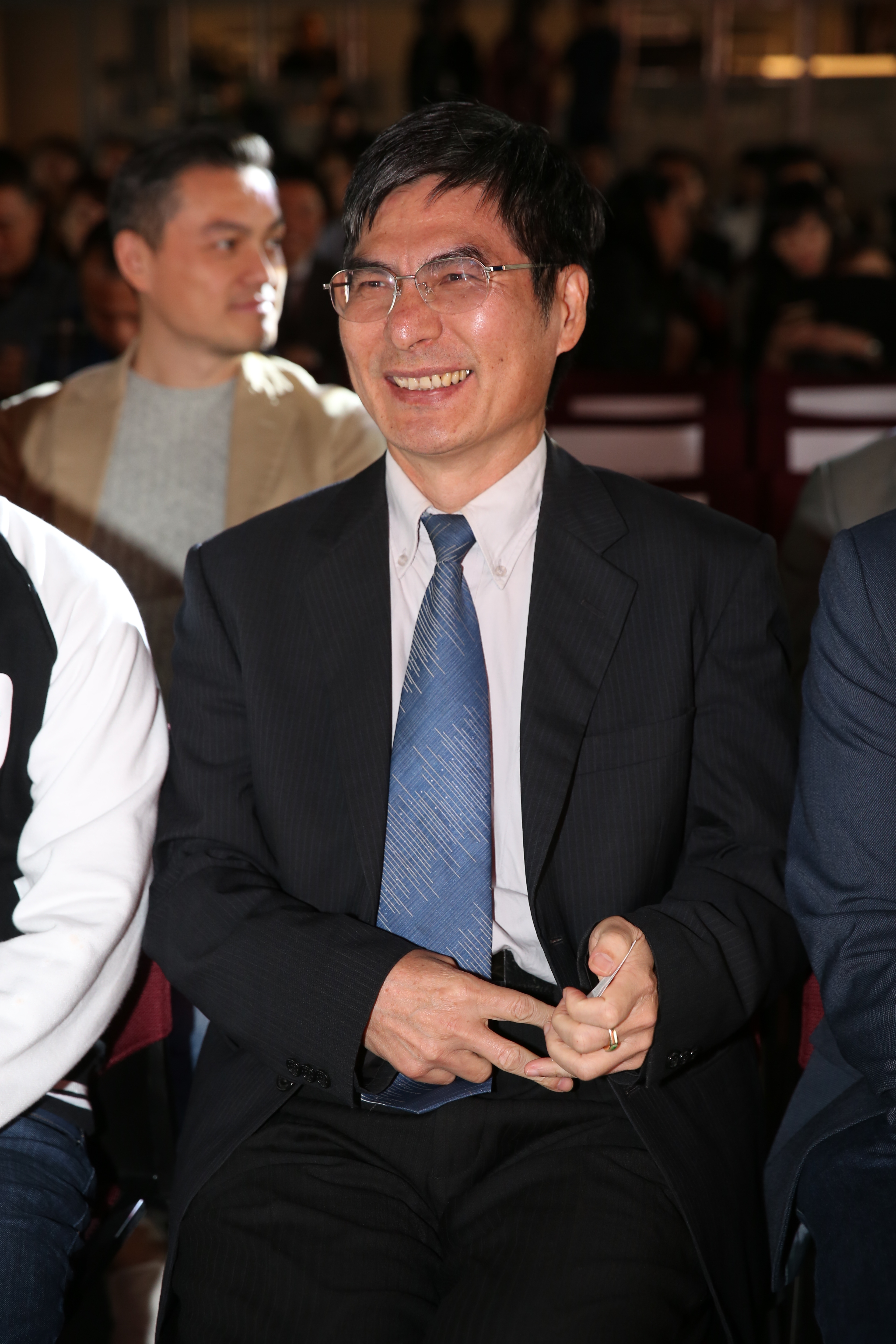 科技部長陳良基曾抱怨在新竹生醫園區記者會相關報導太少，一個月後又在台北的科技部大樓再辦一次。