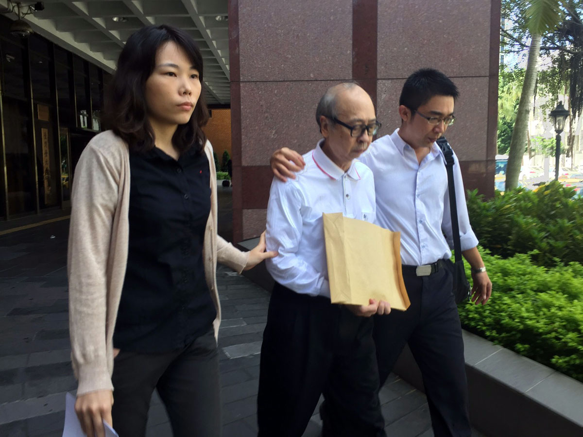 在鼎興牙材詐貸案，前永豐銀董事何宗達因未申報與鼎興負責人何宗英（中）的關係，導使永豐金蒙受3至4億元損失，也造成永豐何家內鬨。（中央社））