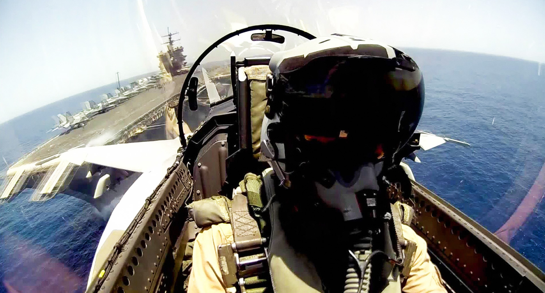 【馬路錶聞】即刻救援！ 美國海軍F/A-18飛行員緊急配發GARMIN腕錶