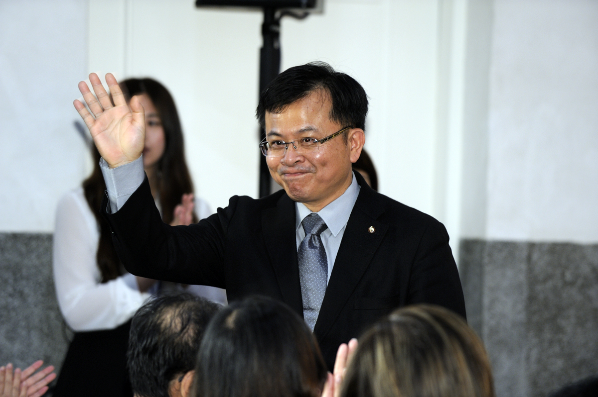 NCC委員陳耀祥(圖)提出反對NCC否決東森案的不同意見書出爐之後,台數科已決定要在近期提出行政訴訟,尋求翻案。