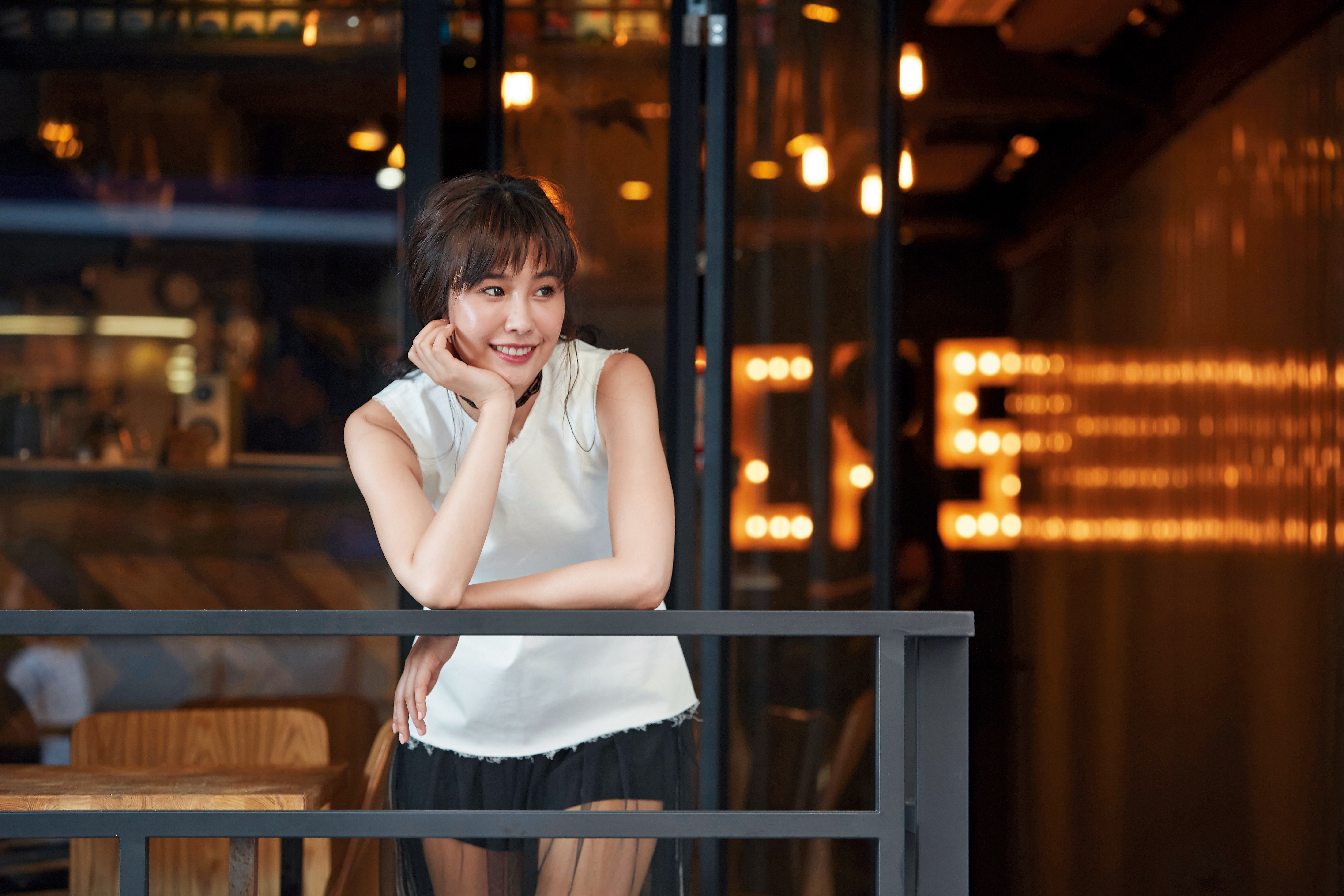 黃心娣的初戀談了7年，目前單身的她不急著找另一伴，寧願專注在演藝工作上。