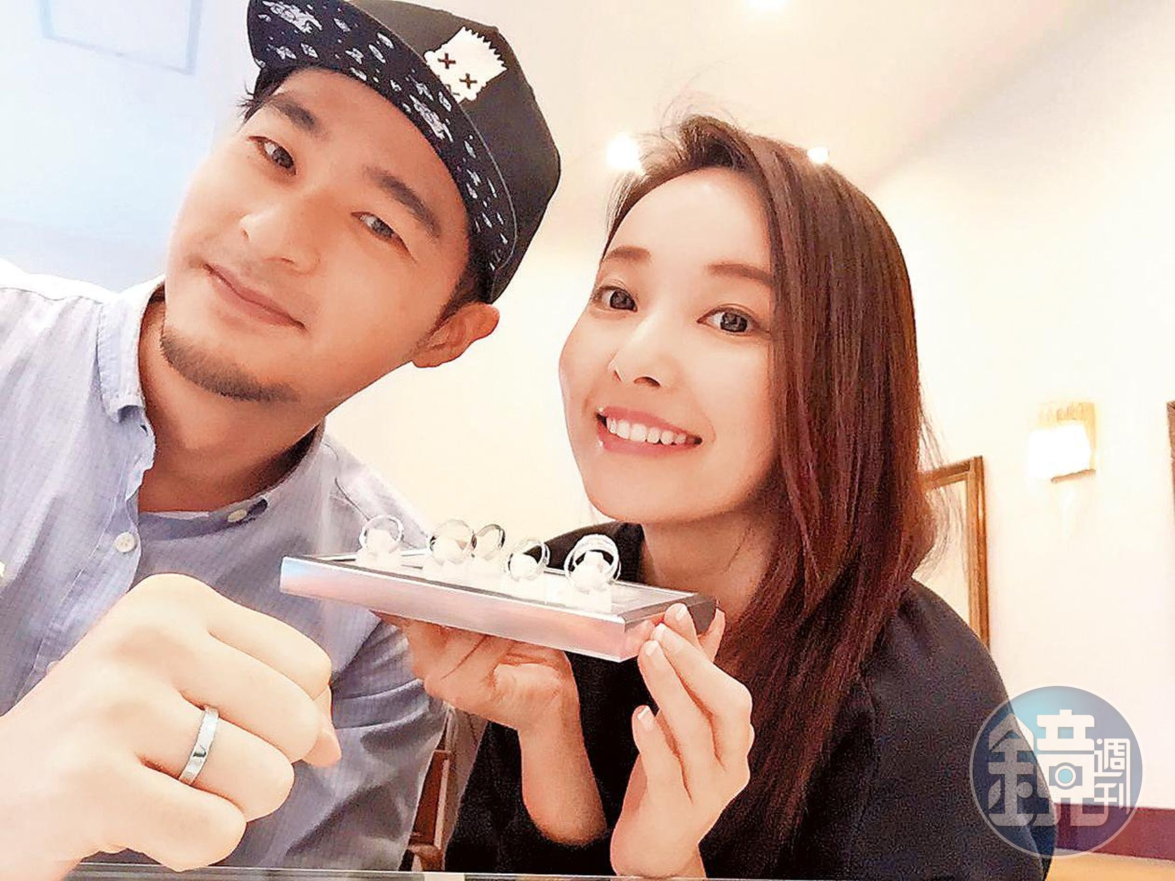 最近很多台灣郎娶日本妻的例子，例如愛紗就和周洺甫就剛完婚。