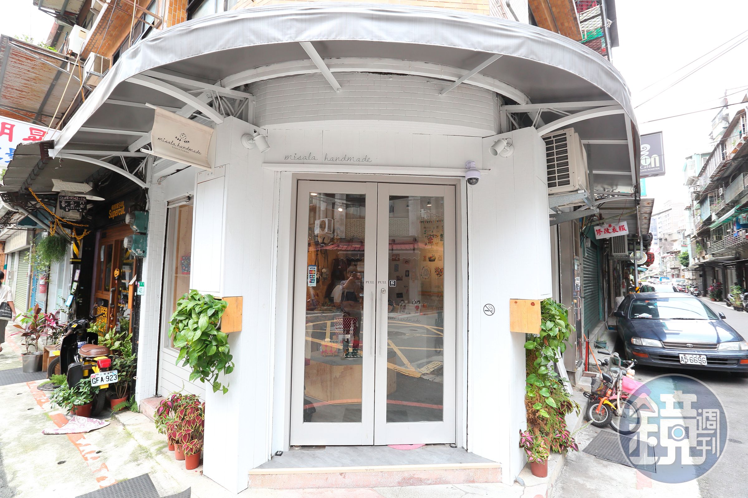 香港夫妻經營「Misala」布包網拍站已達7年，第一家實體店落腳台灣台北市的赤峰街。