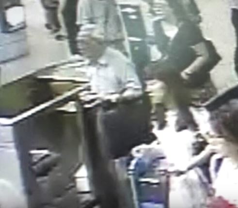 死者在2年前的7月21日曾出現在板橋車站，被監視器拍下身影。