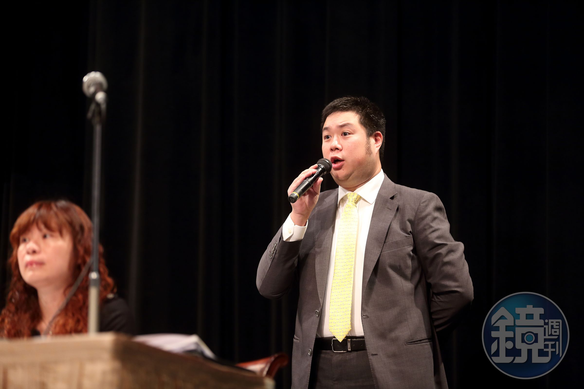 辜啟允長子辜公怡今年3月接任台泥國際總經理，今（28）日亦出席股東會，為辜家第四代首度在股東會亮相。