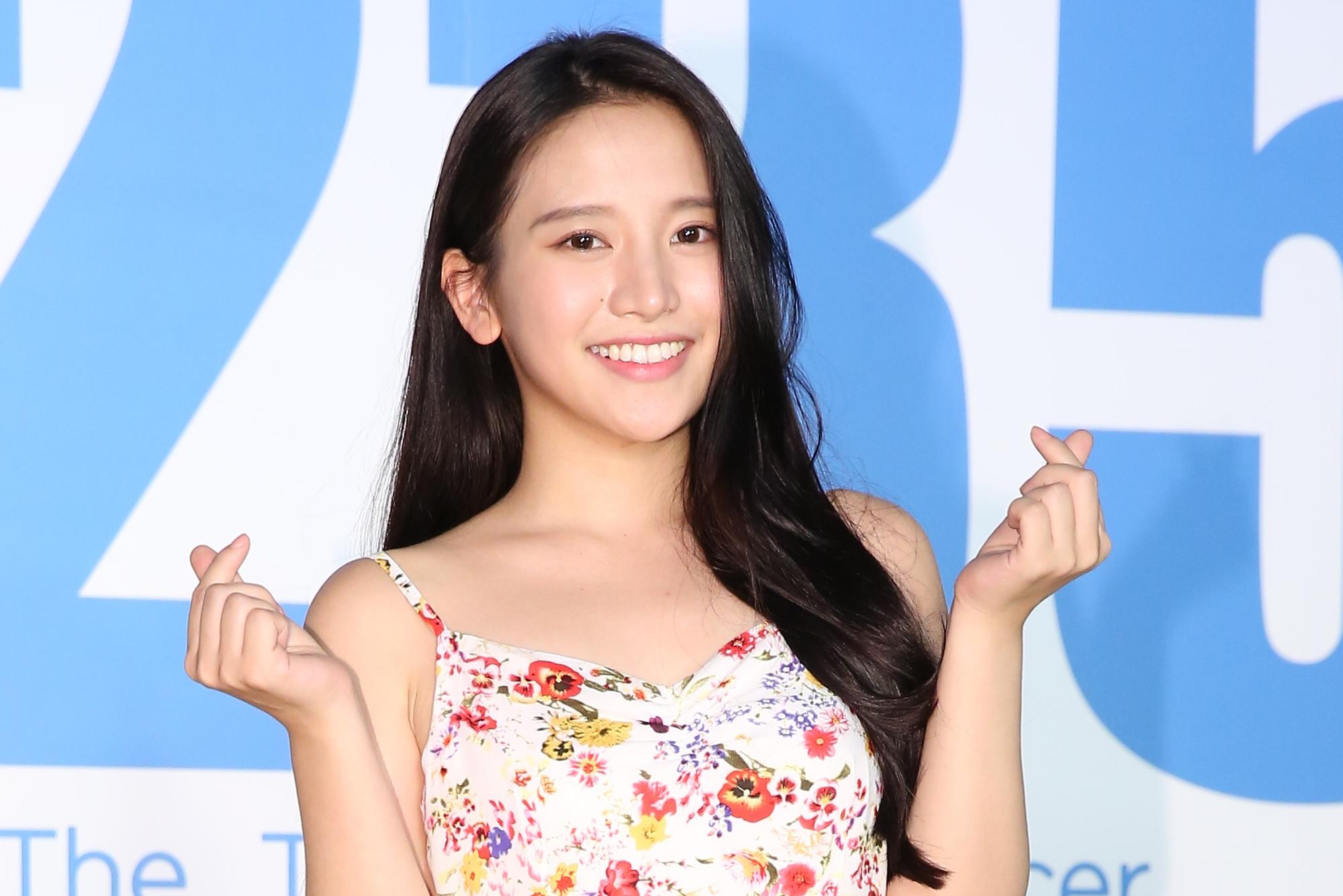 蔡瑞雪有「北一女神」封號，Youtube有9萬多人訂閱。