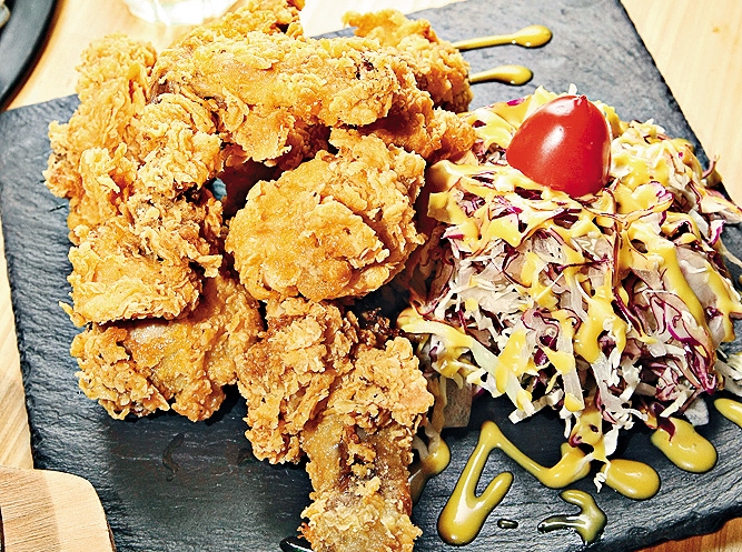 「國民食物」韓式炸雞的背後，隱藏著許多不為人知的數據及真相。