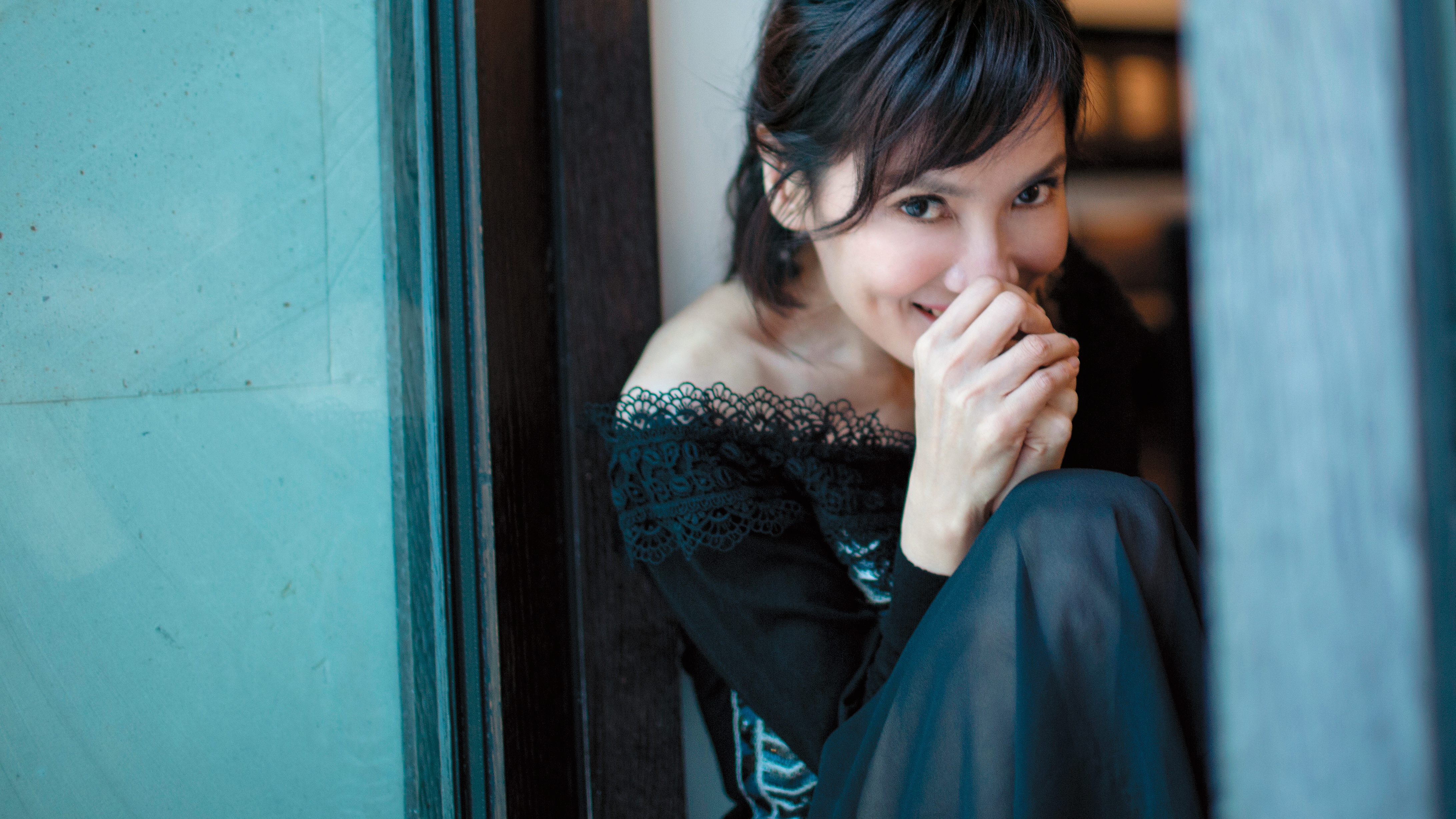 是的，陳湘琪其實想要挑戰喜劇，但也像她所說的，一直以來給人嚴肅的印象，要捕捉她的笑容也不容易。 