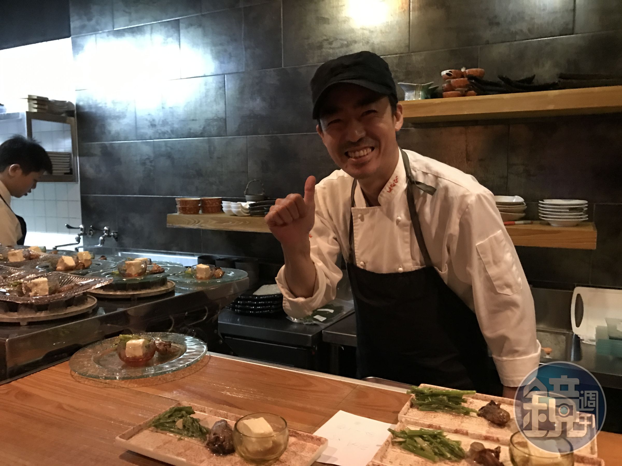 日本酒達人歐子豪為每款酒量身設計菜餚，專業度十足。