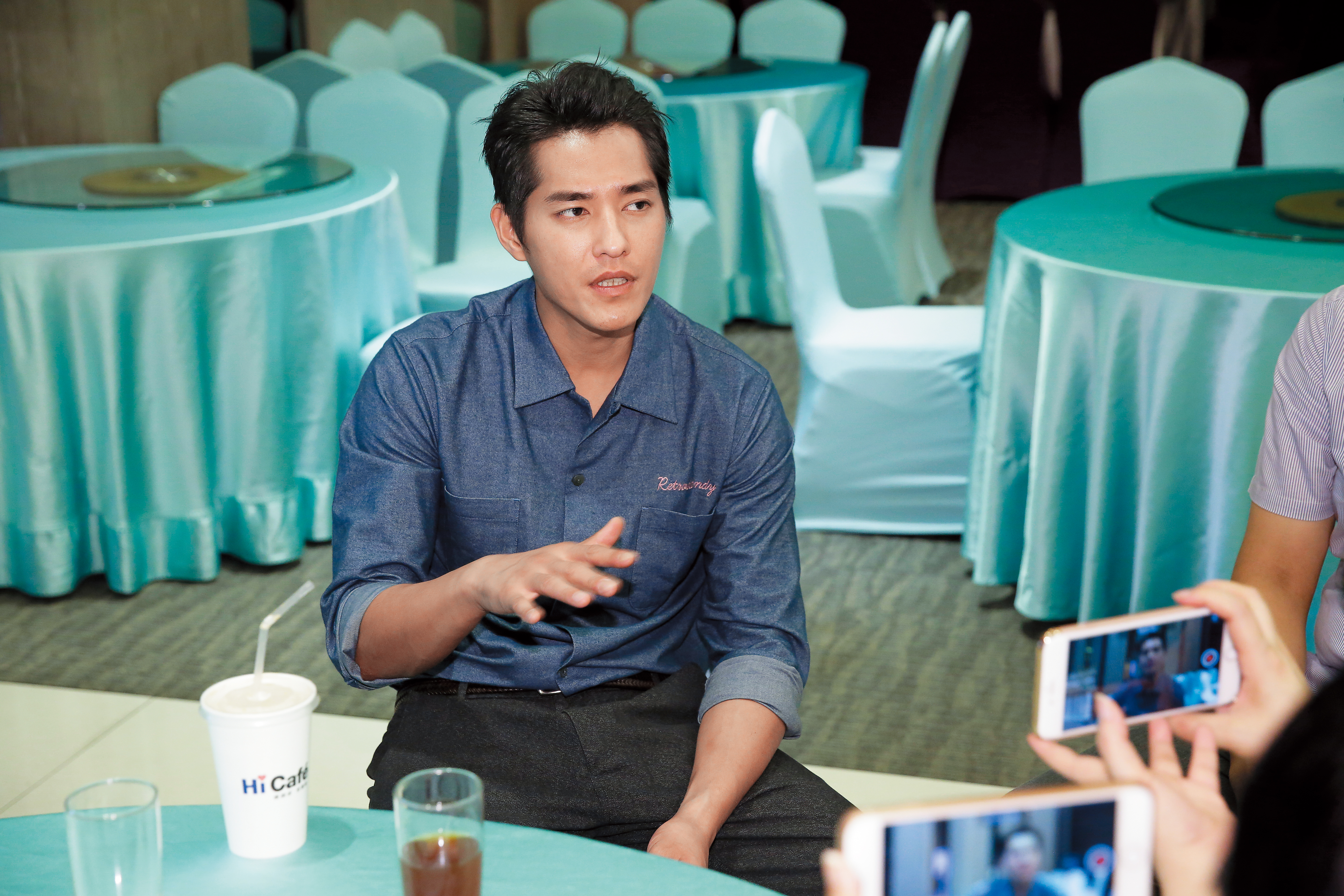 可能因為新戲暫停，藍正龍上週還去客串緯來喜劇《逃婚100次》。