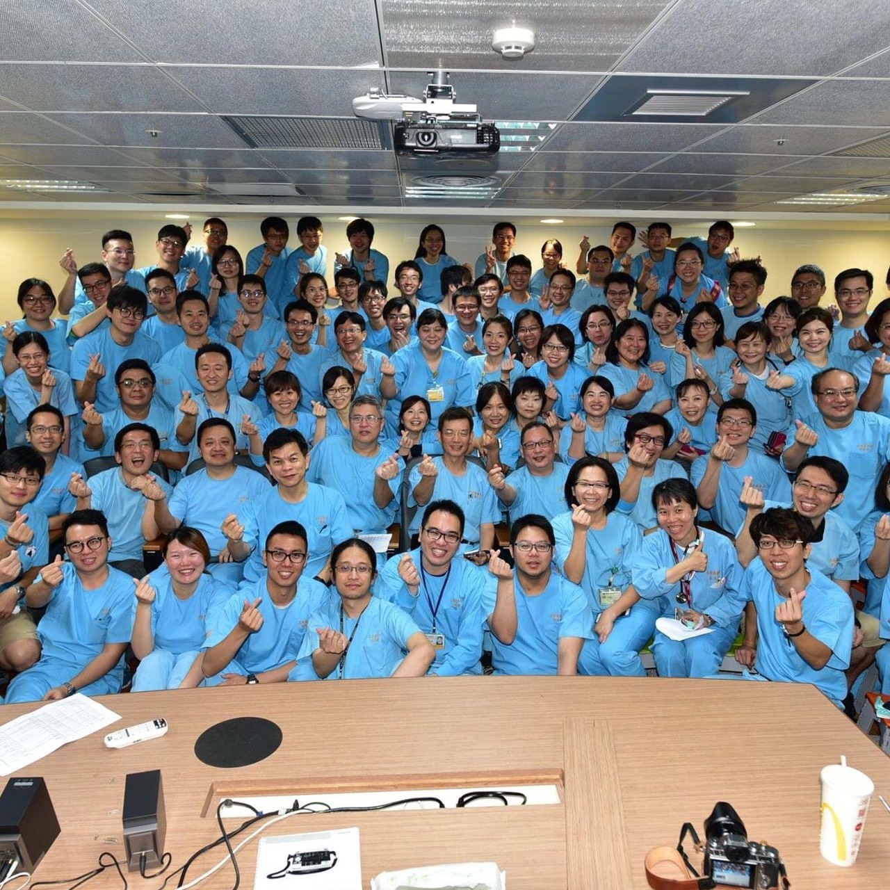 長庚醫師決定集體出走，引爆這次白色巨塔風暴。（翻攝自臉書）