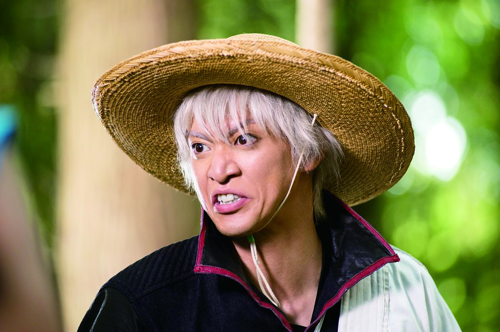 小栗旬接下《銀魂》主人公坂田銀時角色，讓原作者空知英秋老師笑：「希望不要變成他的黑歷史。」