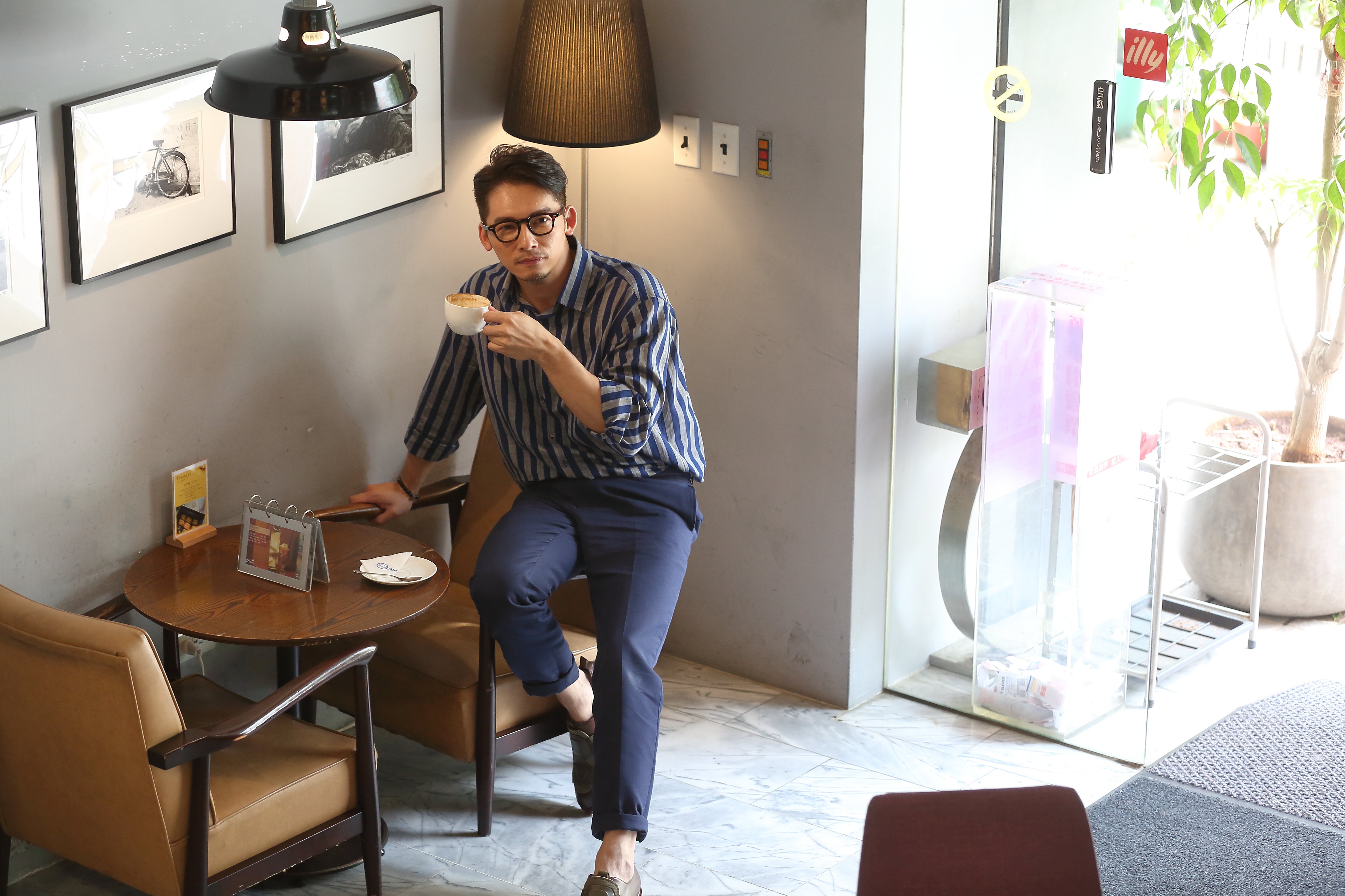 溫昇豪認為，一個人吃、穿有限，但是賺錢分享給在乎的家人和朋友，是件很開心的事。