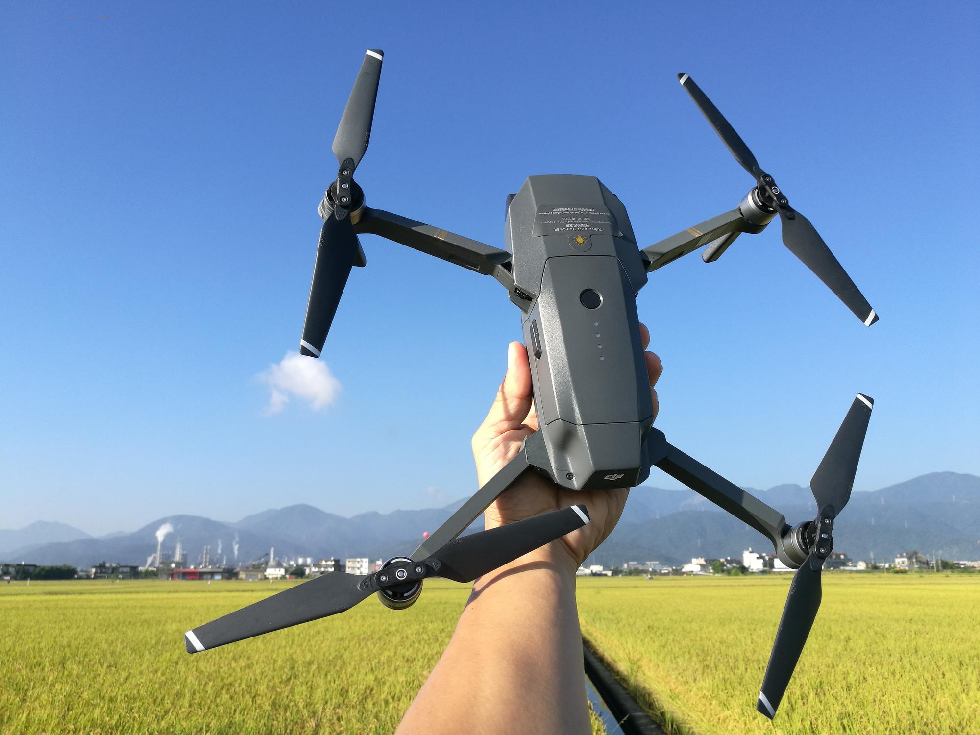 空拍機一出現,梯子阿伯怨嘆金牌都被我拿走了。