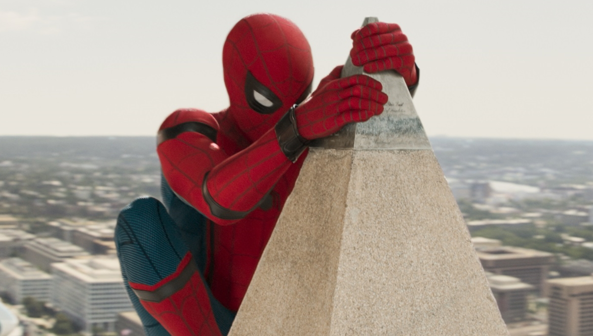 第三度啟動蜘蛛人電影世界的《蜘蛛人：返校日》，獲得影評與影迷一致叫好。