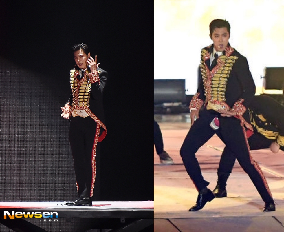 東方神起成員允浩在SMTOWN演唱新歌〈Drop〉，沒想到跳到褲子裂開，露出紅色內褲。（合成圖片，取材網路）