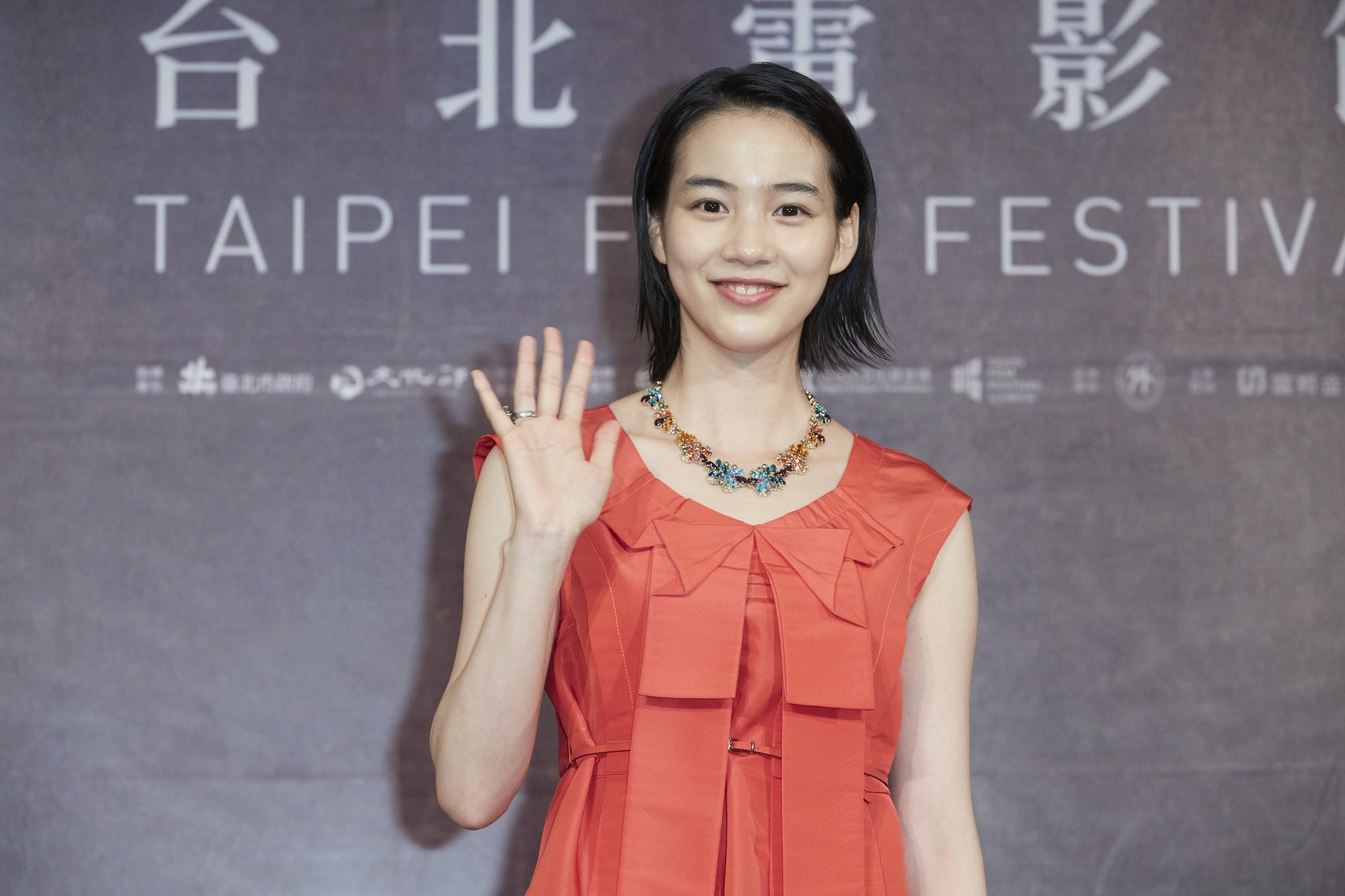 日本女星Non（能年玲奈）為電影《謝謝你，在世界的角落找到我》首次來台。
