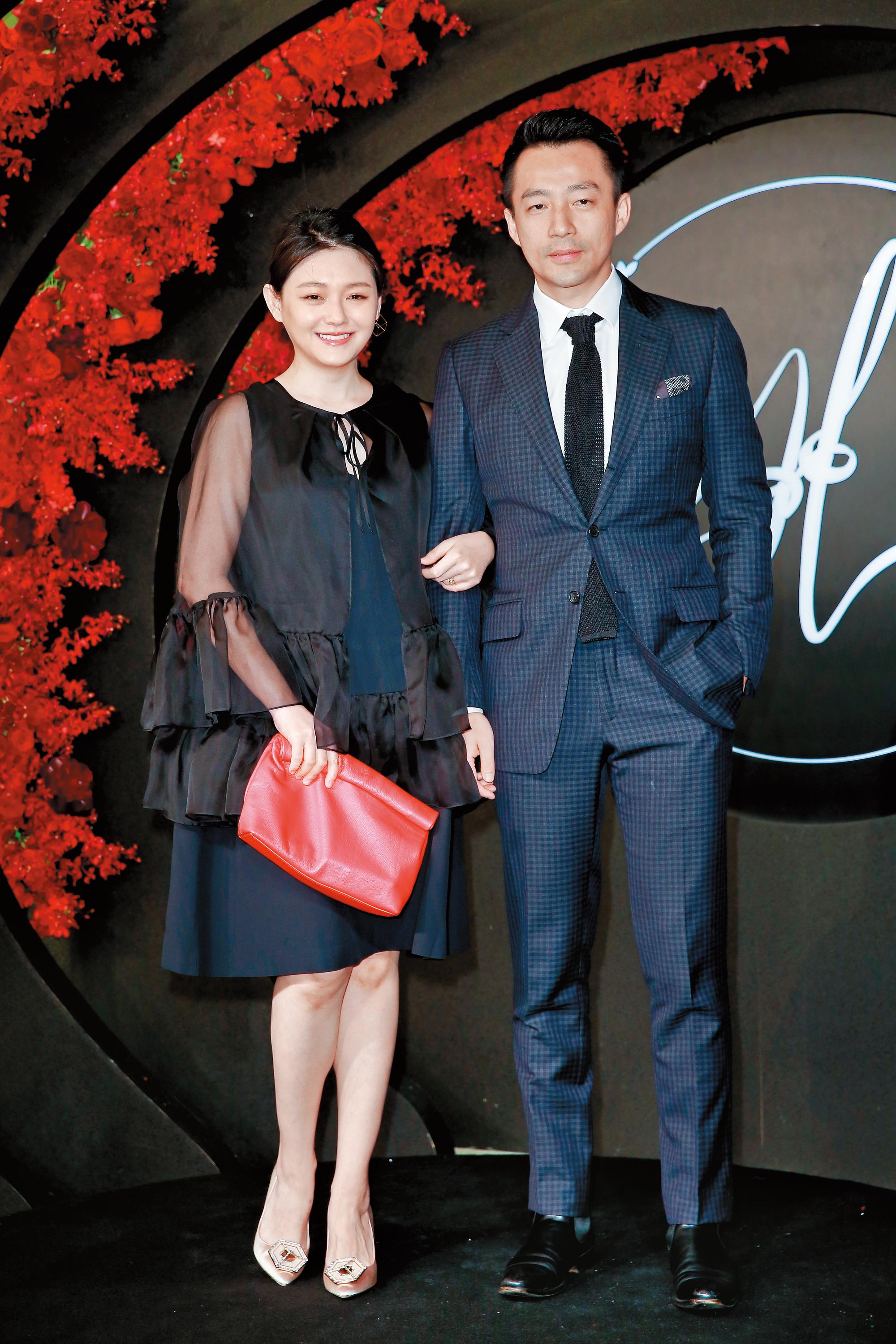 大S上月和老公汪小菲出席安以軒婚宴,四肢看起來都頗為纖細。