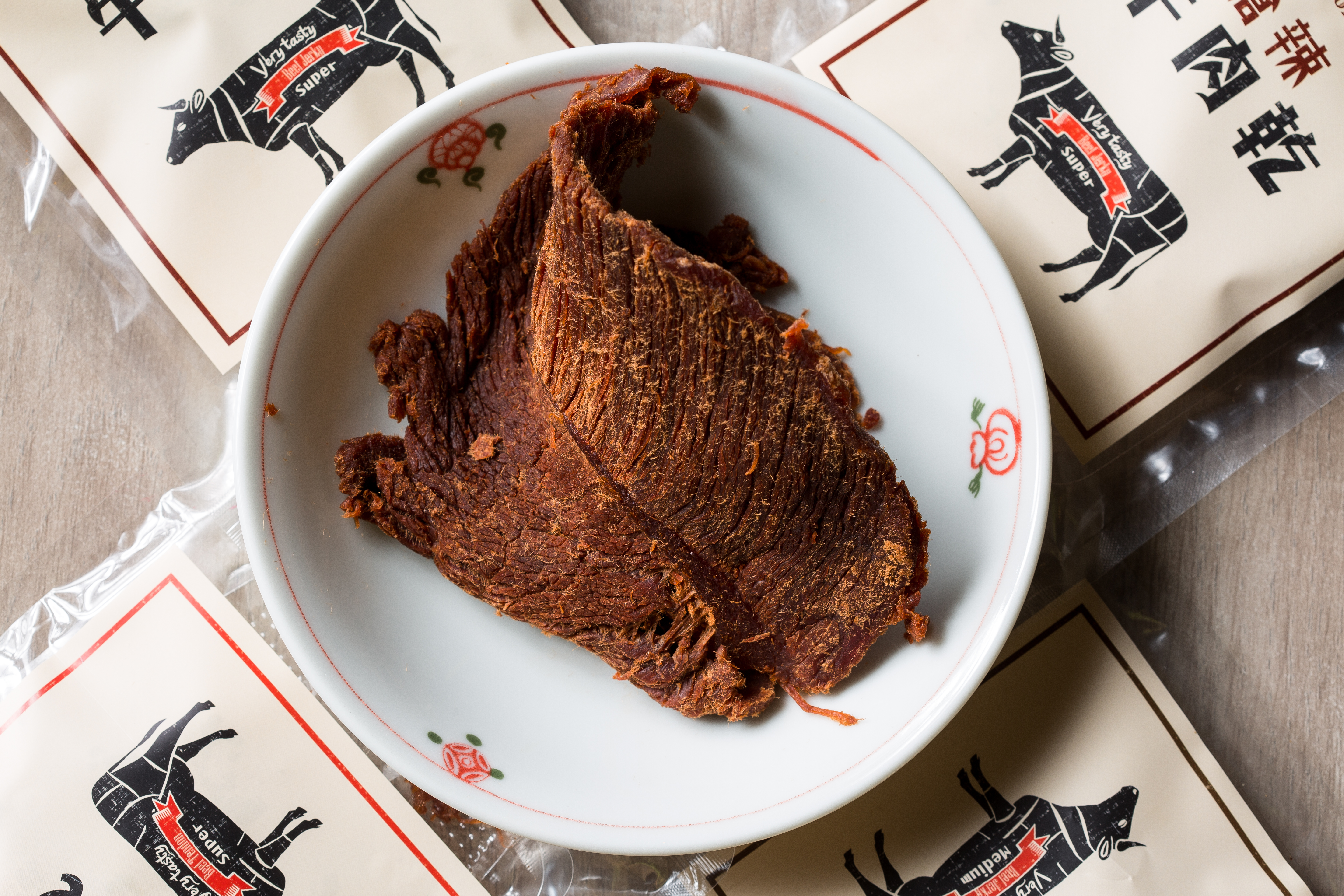 除熱食外,今年6月中,立祥也推出經典牛肉乾。(180元/包)
