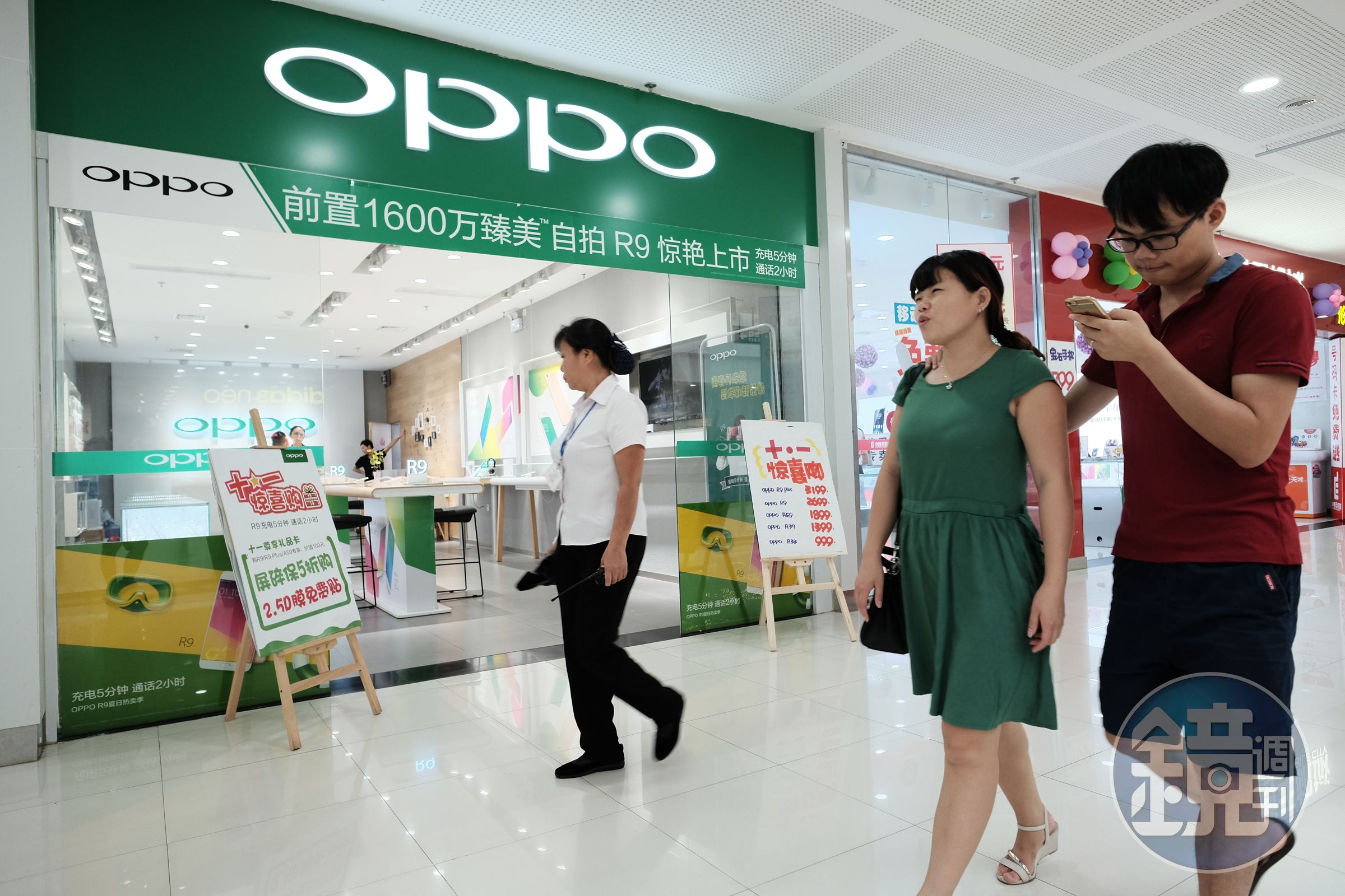 從去年開始，中國手機品牌包括華為、OPPO等業者積極佈局，全力搶攻海外市場。