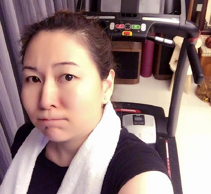 張秀卿母親過世，目前她正處理後事，不方便受訪。（翻攝臉書）