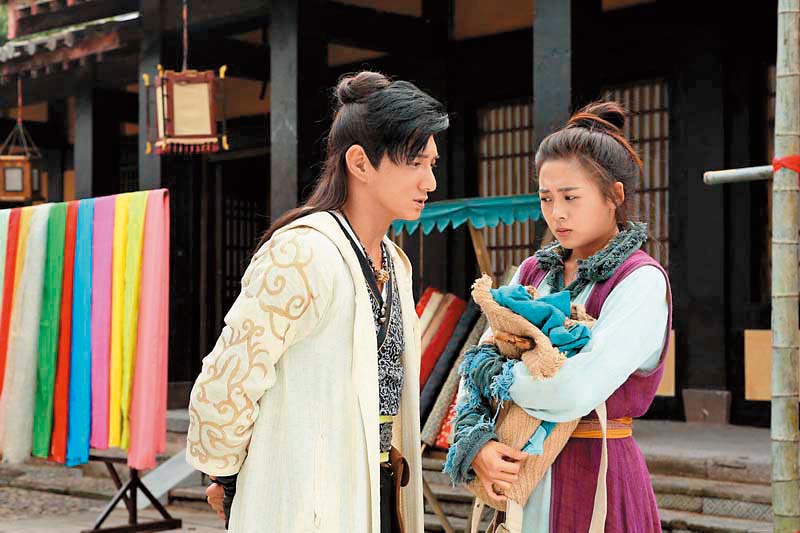 之前鬼鬼跟吳奇隆合演《犀利仁師》反應不錯，而且兩人交情也夠好，但談到後續經紀約時沒有下文。（東方IC）