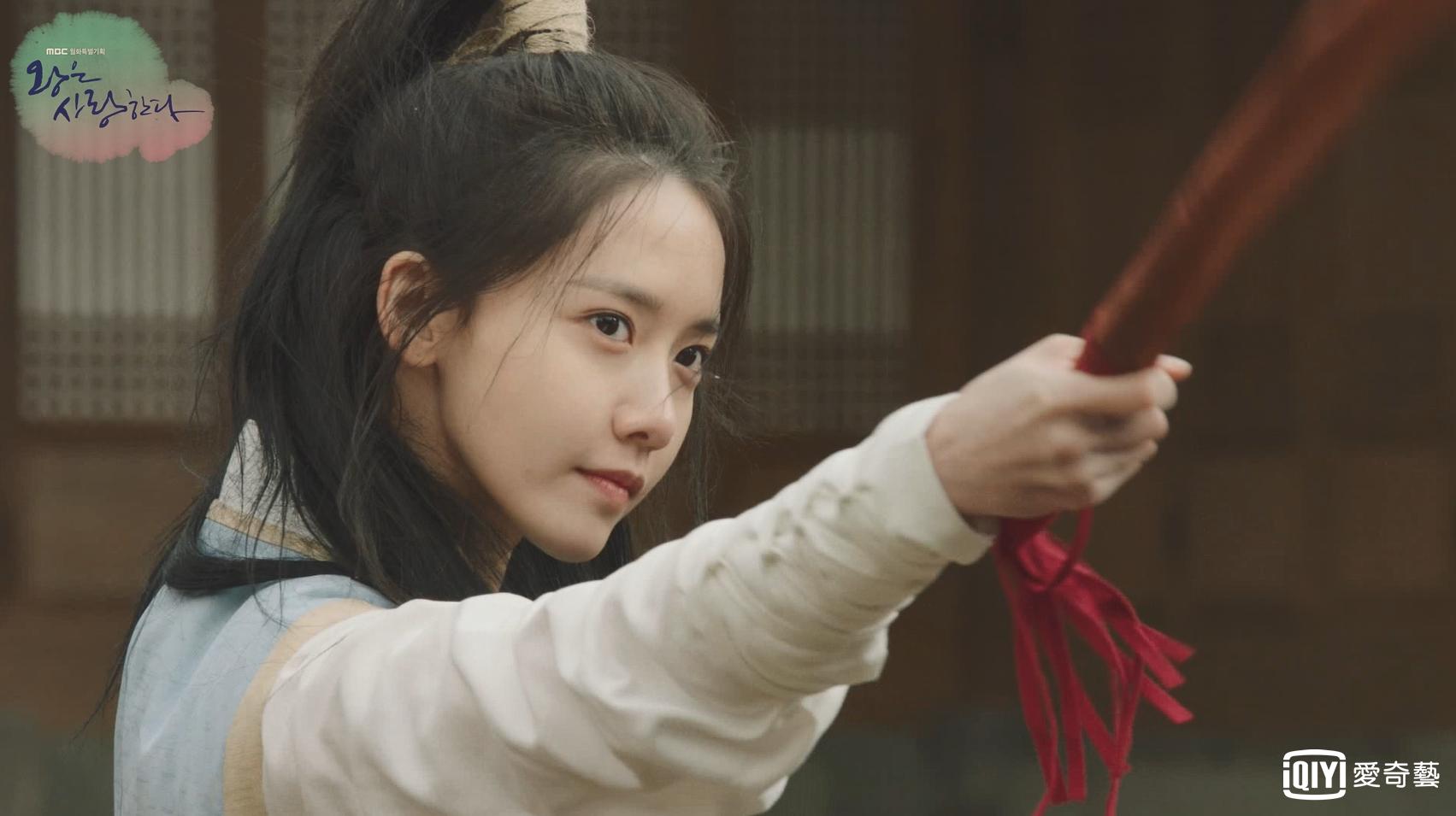 少女時代潤娥在《王在相愛》裡親自挑戰武打場面,對她是一項新挑戰。