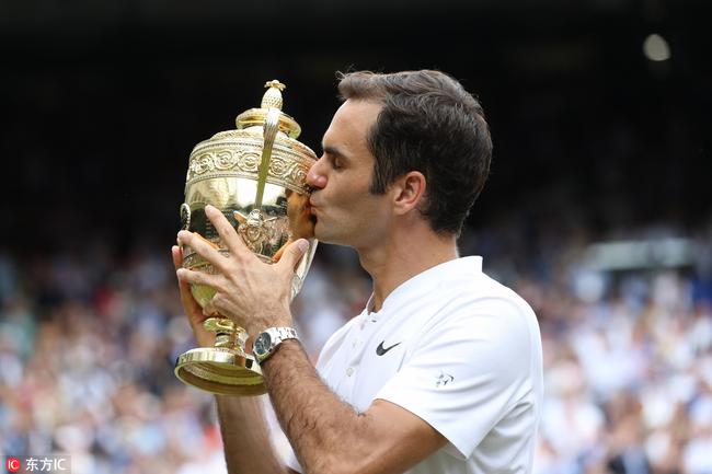 2017年全球前十名的吸金運動員，費德勒排名第四。