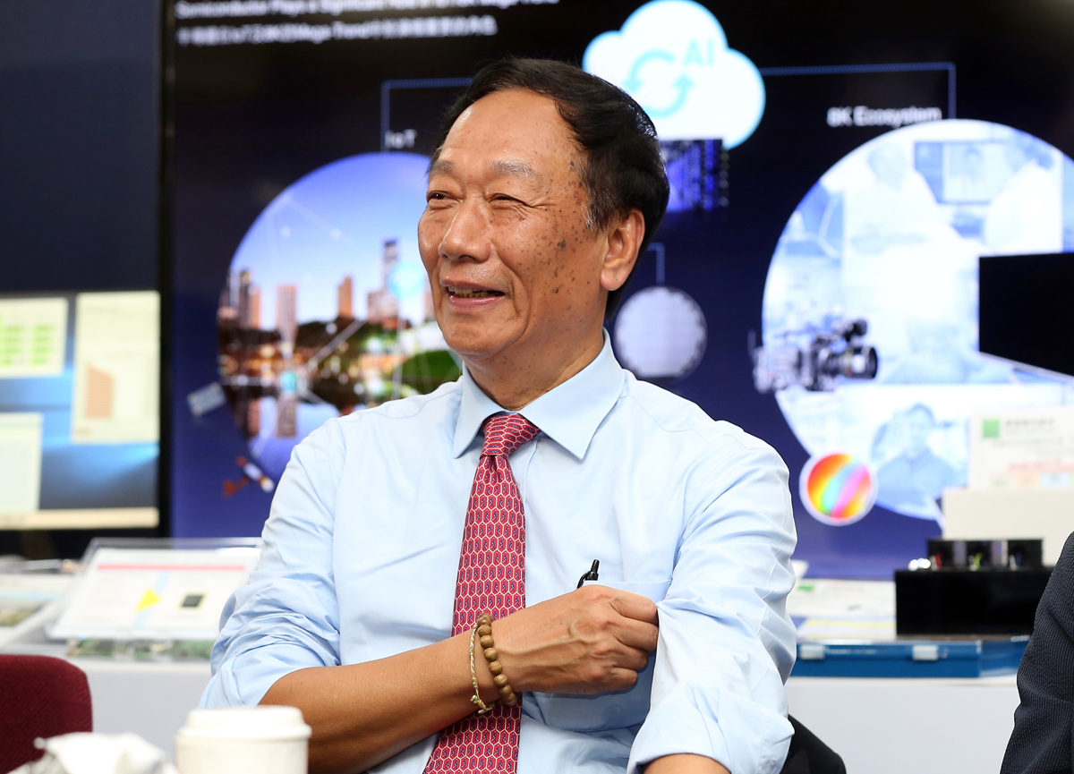 如果政府不開放獨資，張國煒將被迫尋找策略聯盟的夥伴，鴻海董事長郭台銘是可能人選之一。