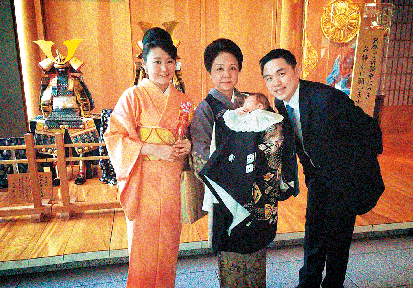 李晶晶前夫王泉仁（右）和麻衣（左）再婚，據傳兩人也在鬧婚變，但兩人至今都未對外正式回應。（翻攝自麻衣臉書）