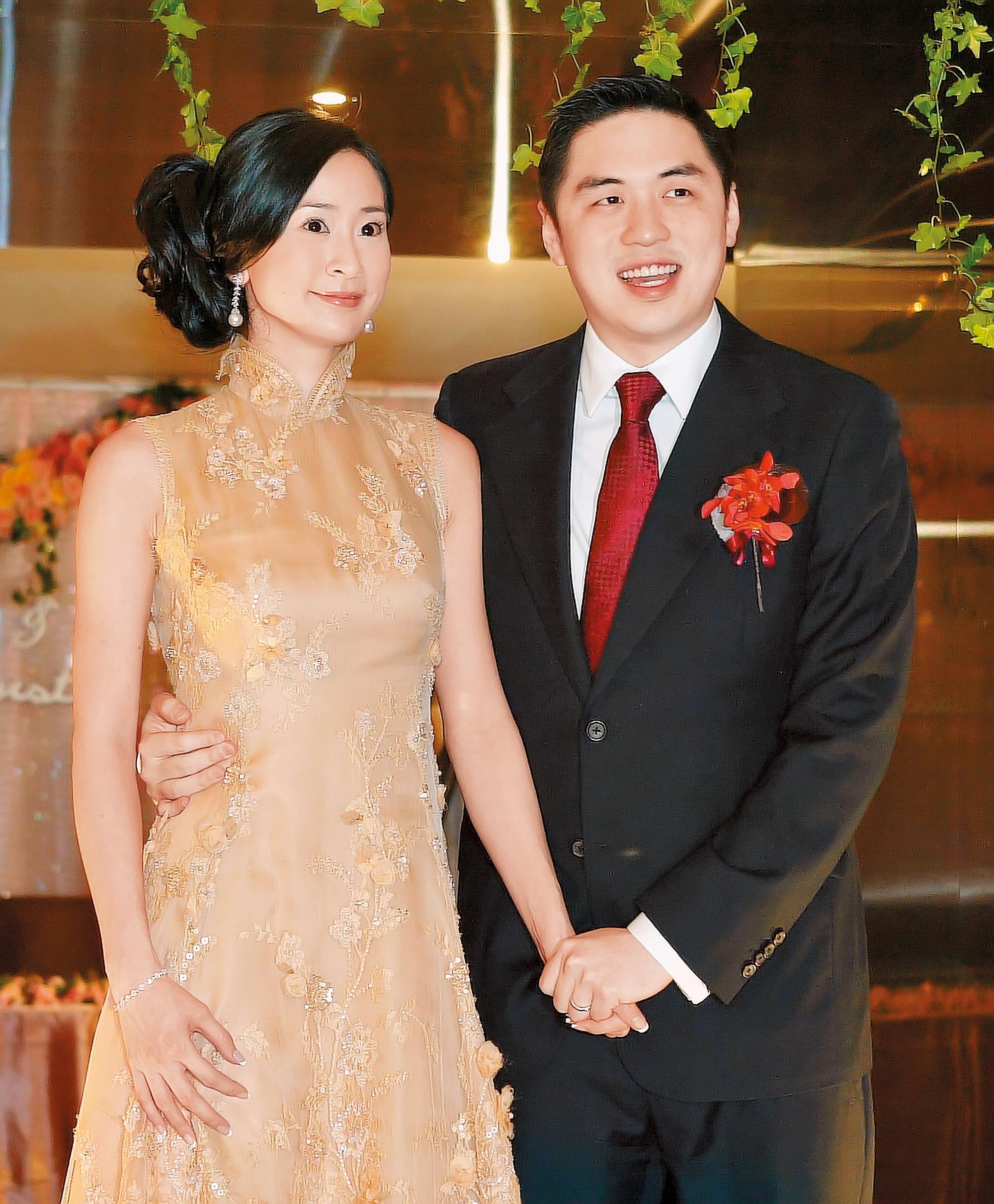 李晶晶（左）前夫是台塑王家的王泉仁，兩人離婚鬧得難堪。如今王泉仁也跟再婚的日籍前藝人麻衣傳出婚變。（東方IC）
