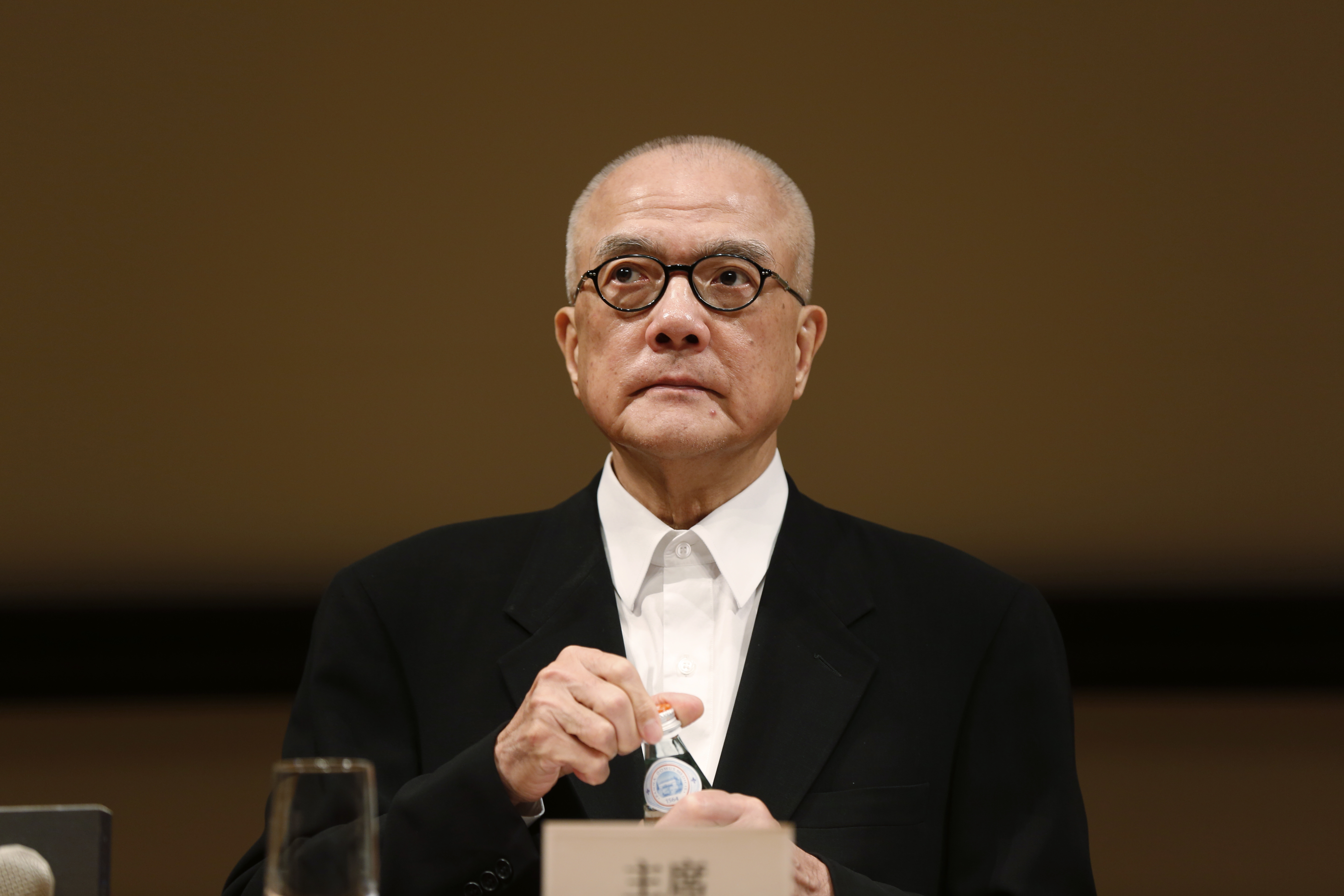 誠品創辦人吳清友日前還出席自家股東會，18日晚間卻病逝北醫。