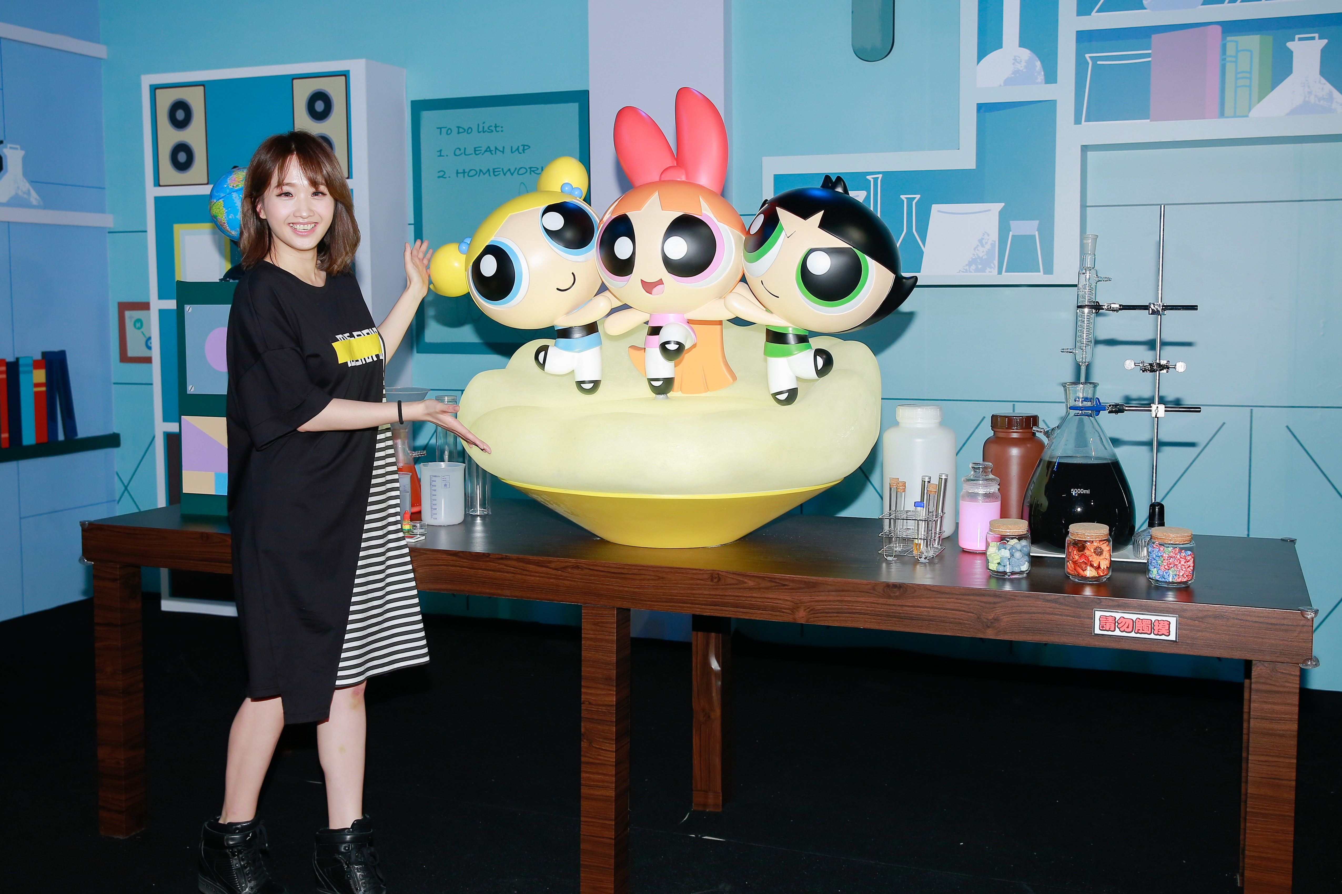 朱俐靜參觀飛天小女警特展，透露對於穿比基尼泳衣有恐懼。