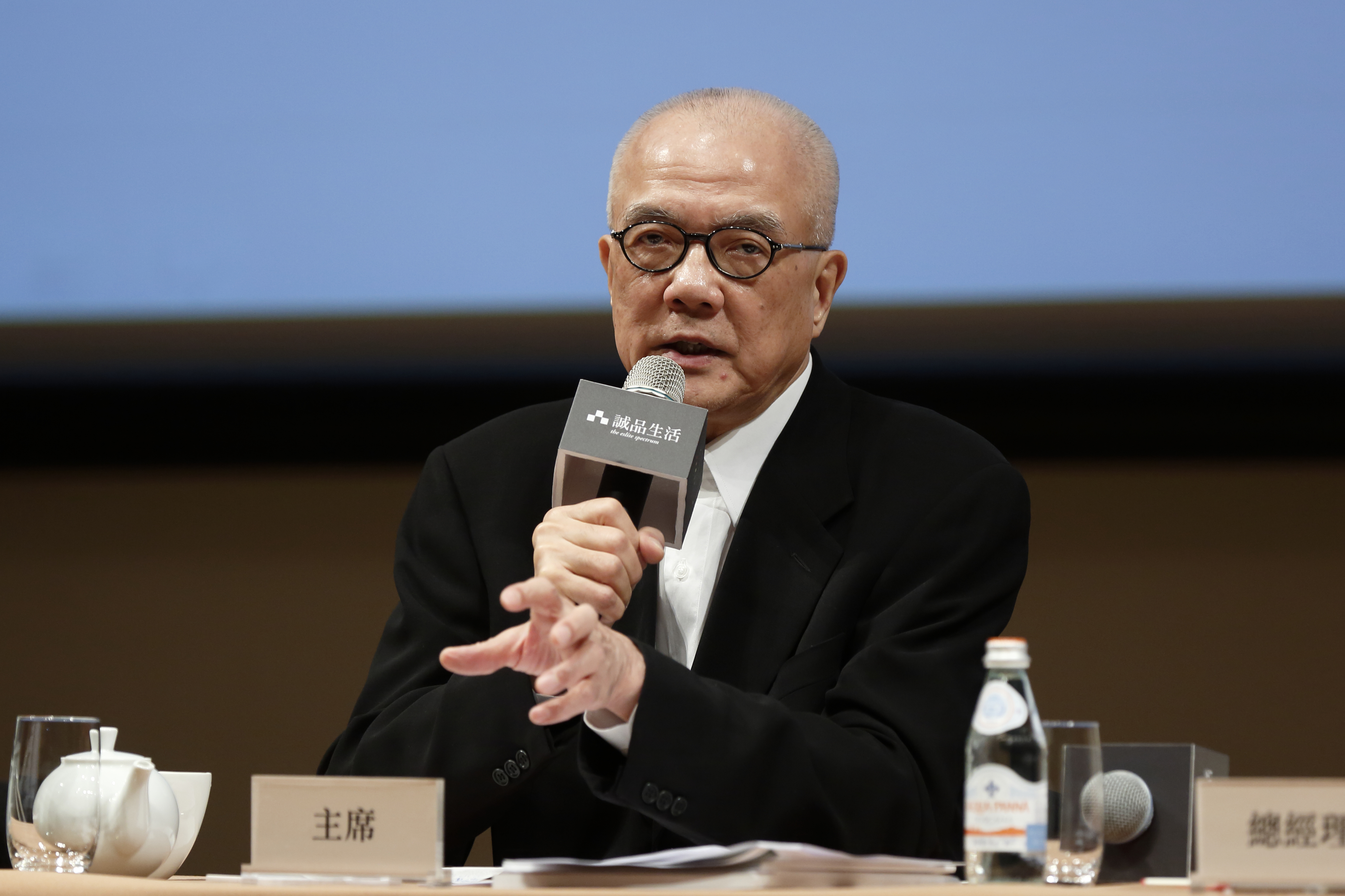 吳清友曾夢想成立一個讀書的電視頻道。