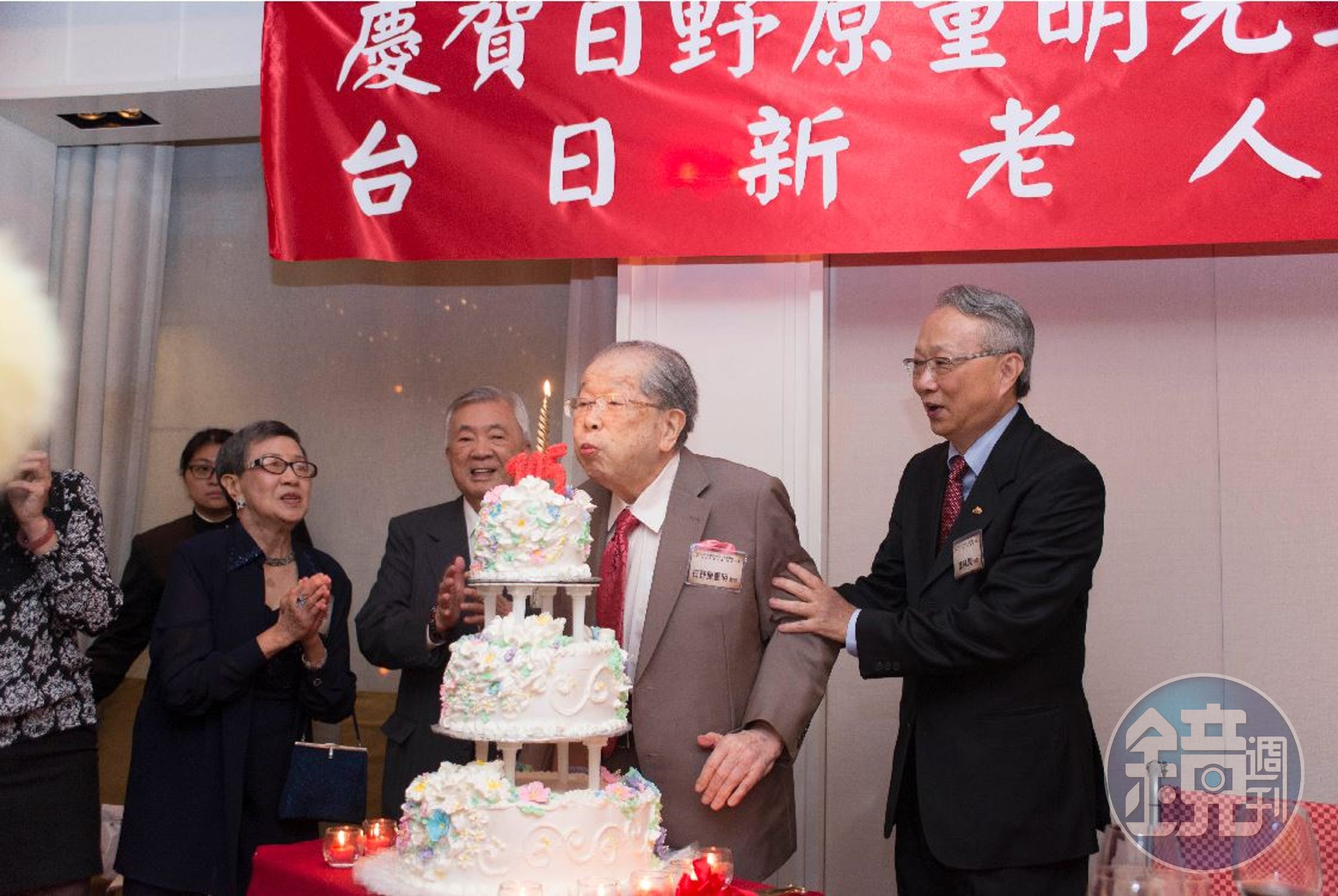 日野原重明去年在台灣歡度104歲生日。（美兆國際健康管理機構提供）
