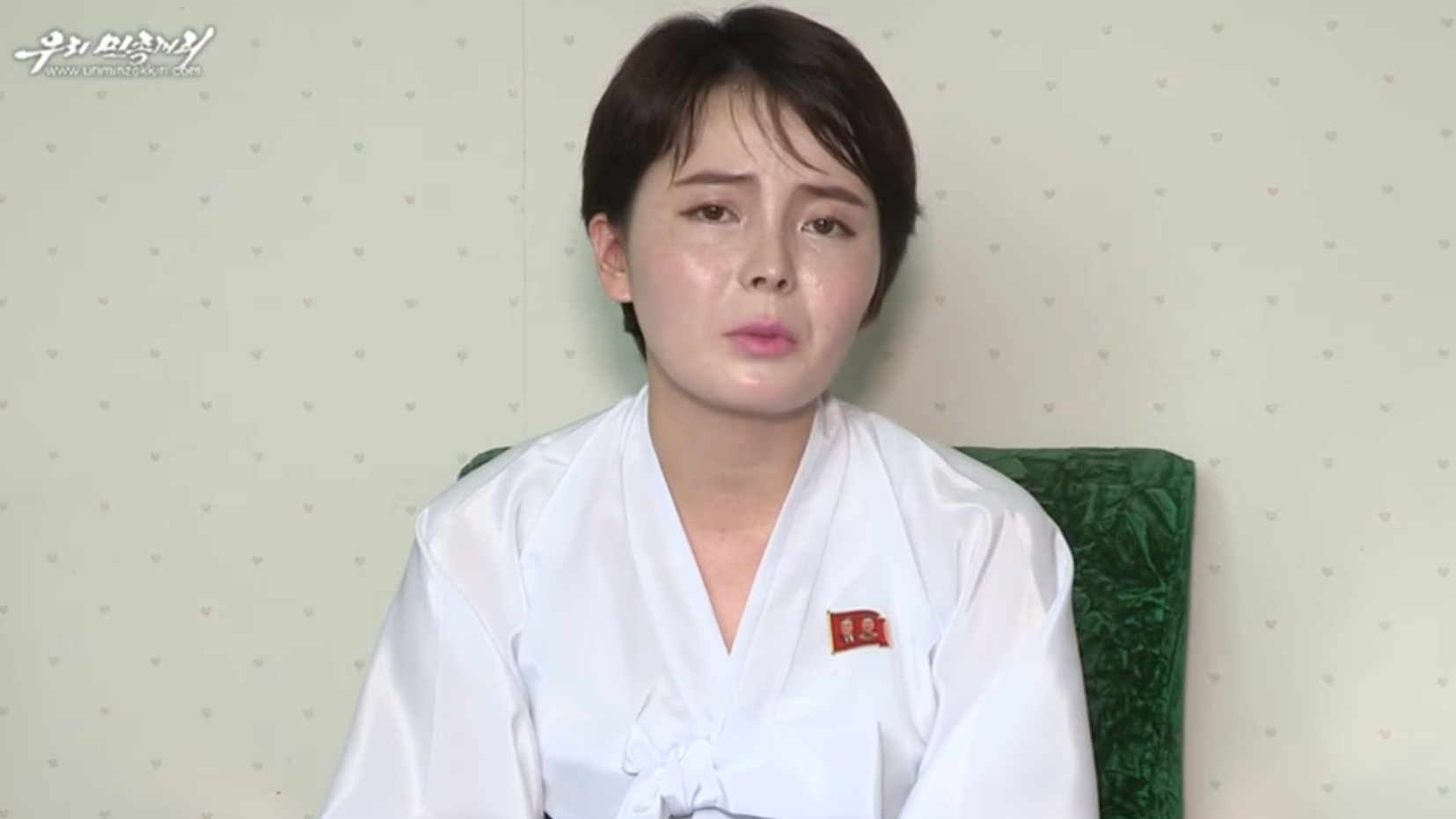 1位曾活躍於南韓電視節目的脫北者全彗星（藝名林智賢），突然出現在北韓宣傳網站影片上，表示自己在南韓受盡折磨，自願冒死返回祖國懷抱。（翻攝自《我們民族之間》影音頻道）