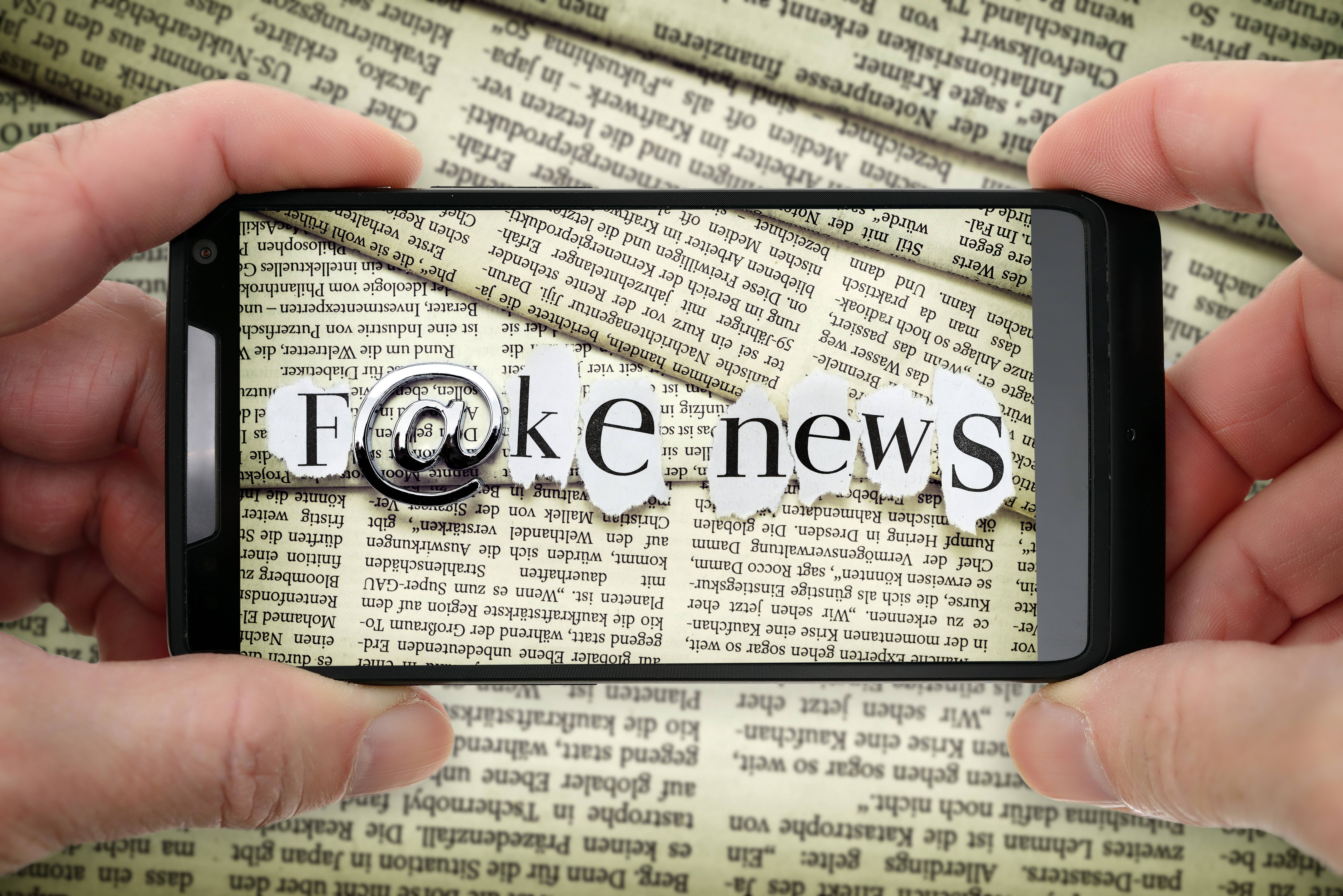 「陶氏數位新聞中心」調查，選前大量出現的地方新聞媒體實為政黨操作輿論的工具。（東方IC）