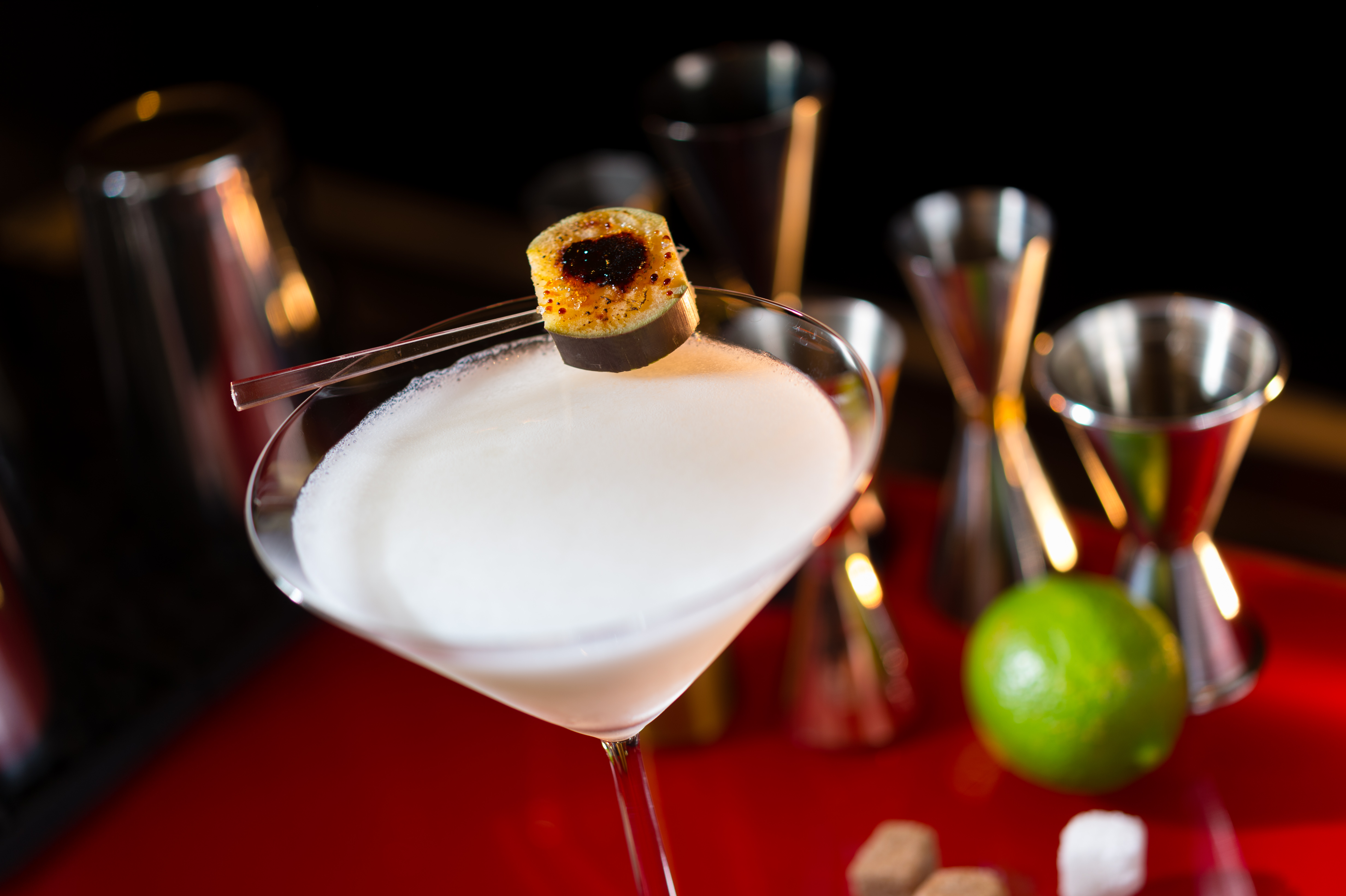 椰香濃郁的「卡波椰拉」入喉濃滑暖甜，洋溢著熱帶風情。（350元／杯）