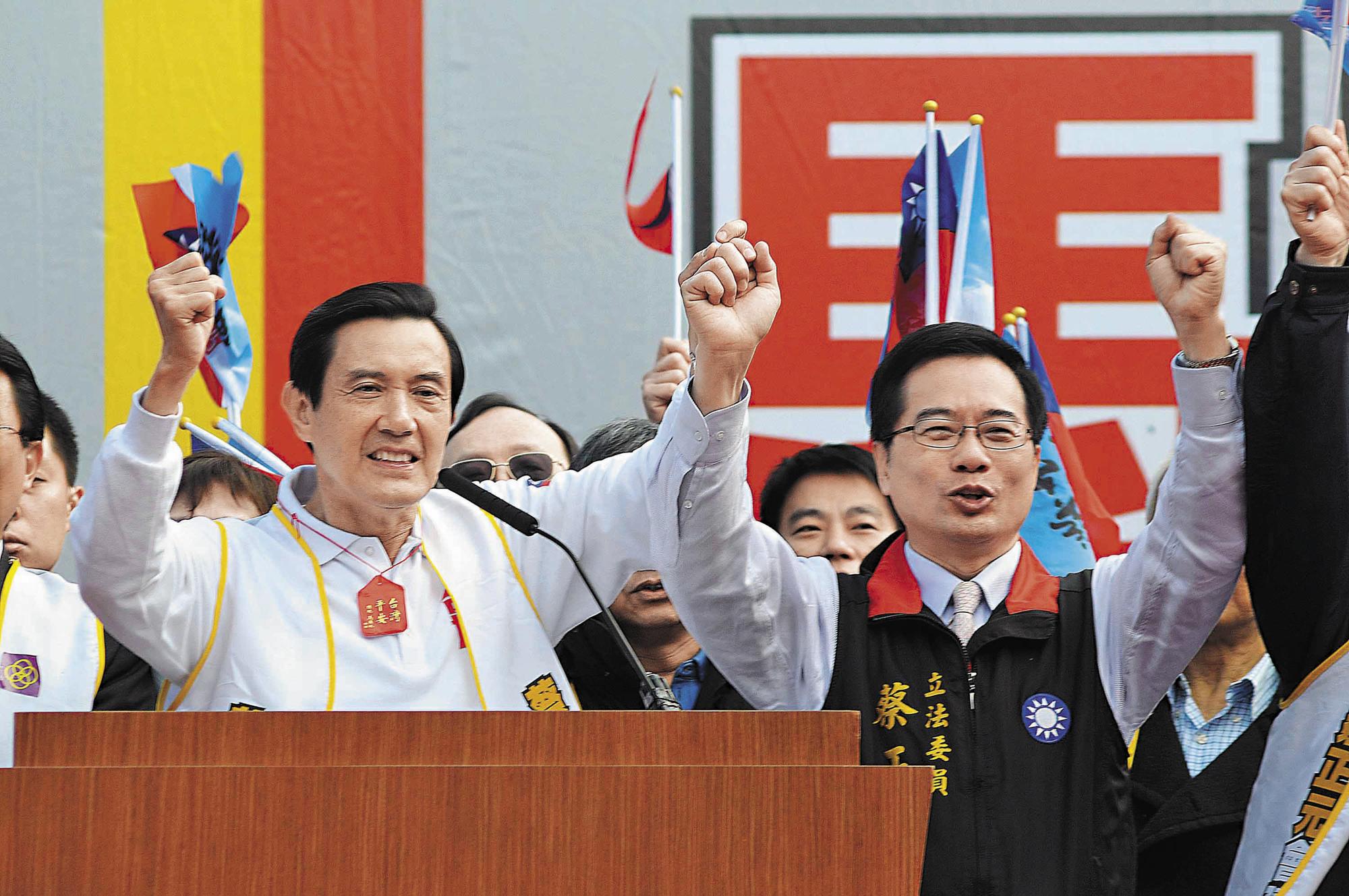 馬英九曾賣力替蔡正元輔選，蔡正元也擔任過馬基金會董事，2人原本好交情，未來可能因中影案撕破臉。（圖：中央社）