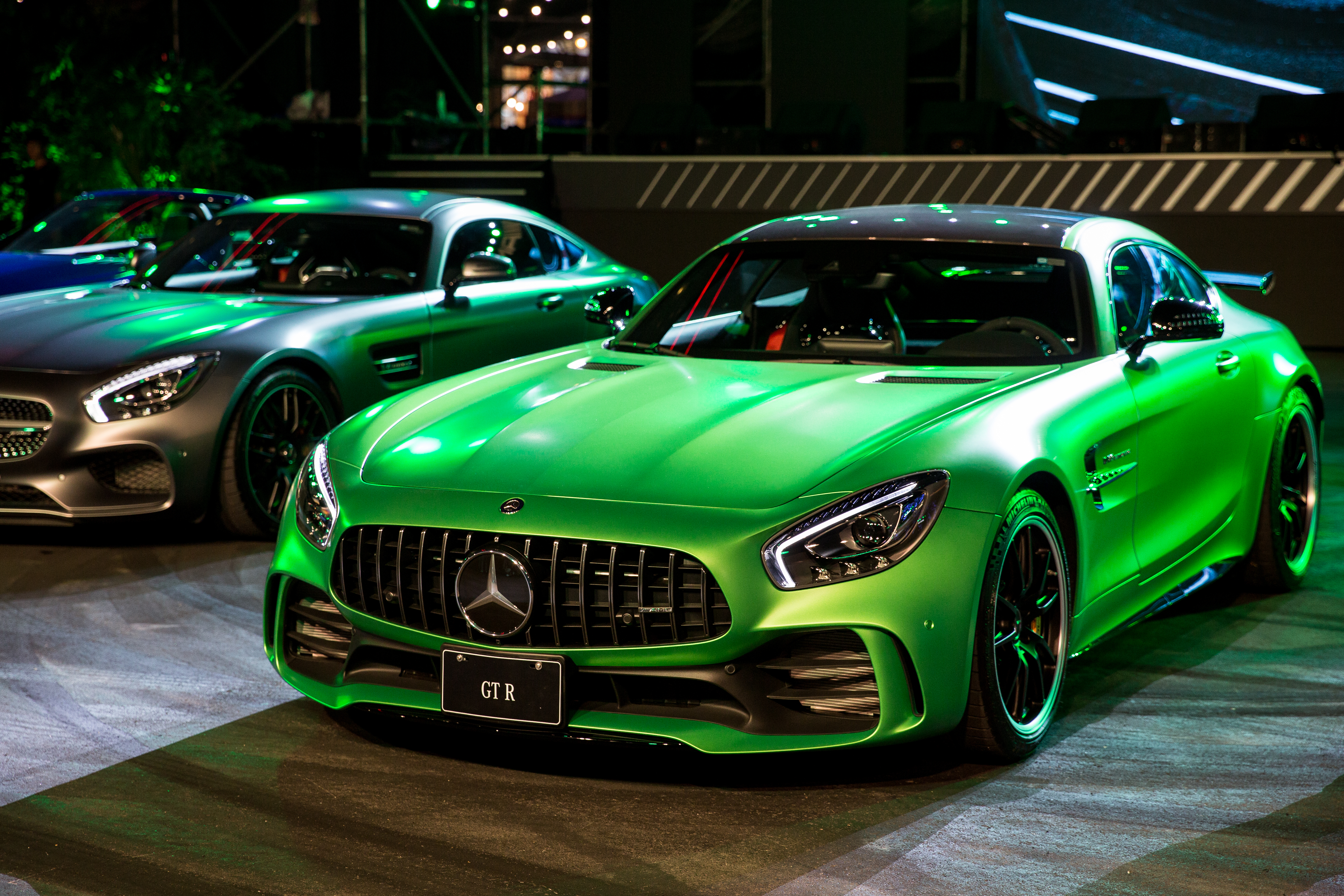 賓士最新性能怪獸AMG GTR現身台灣。